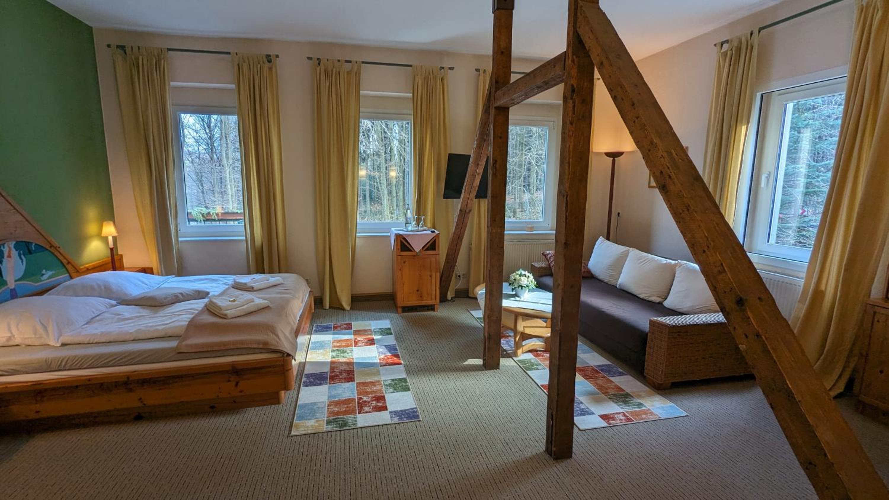 Large Double Room photo 2