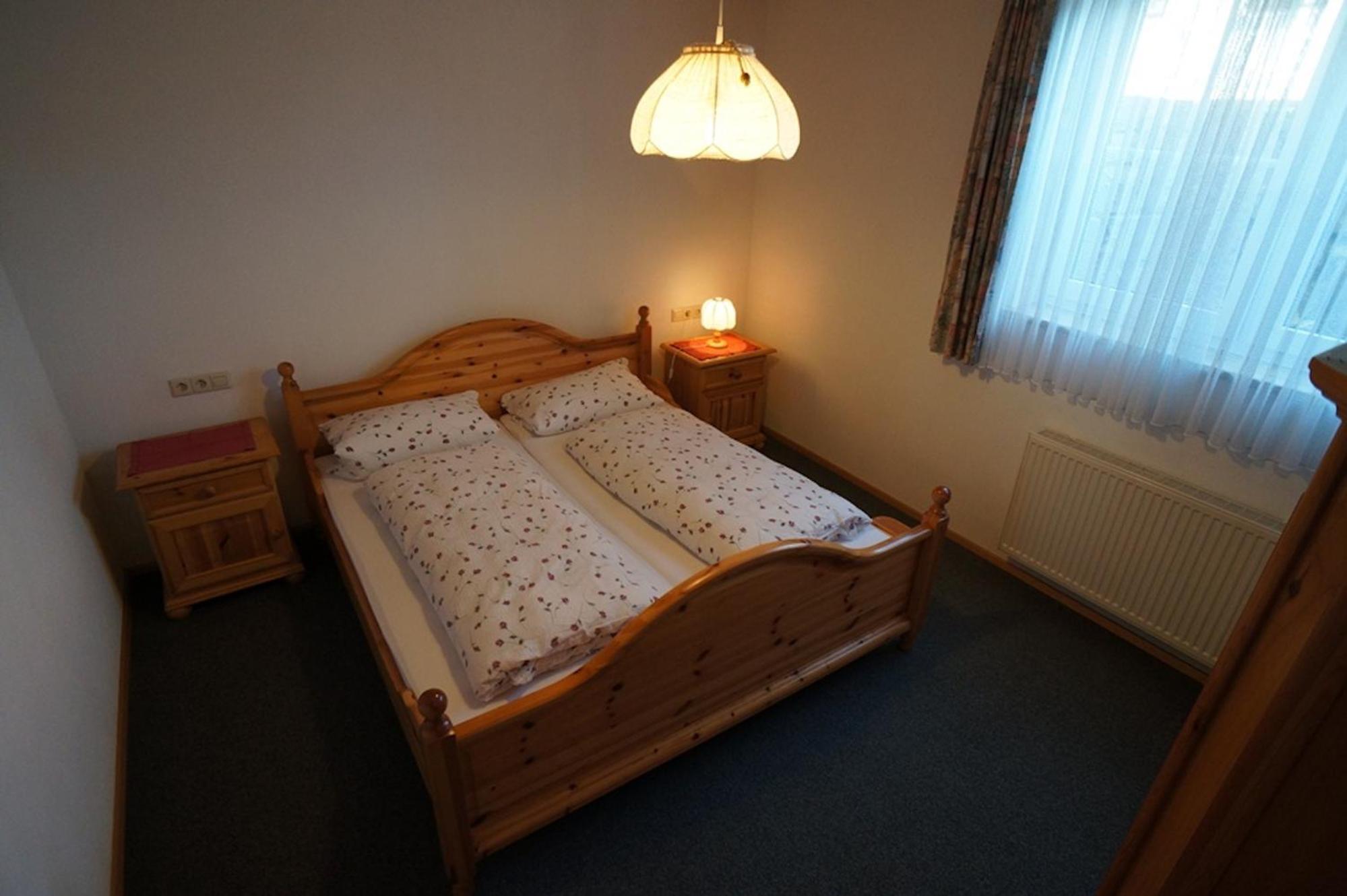 One-Bedroom Apartment with Garden photo 3