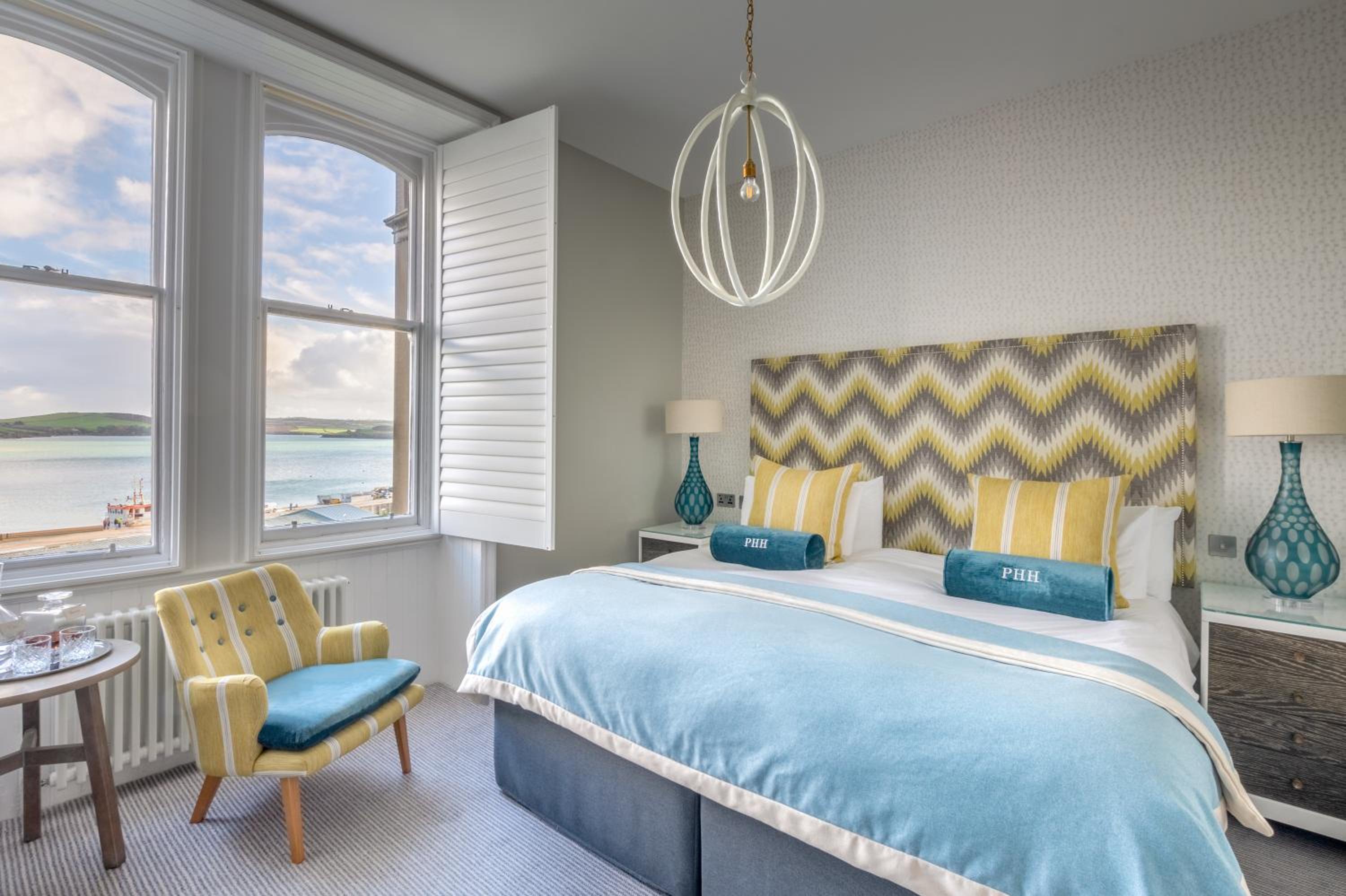 Double Room with Estuary View - Photo 2