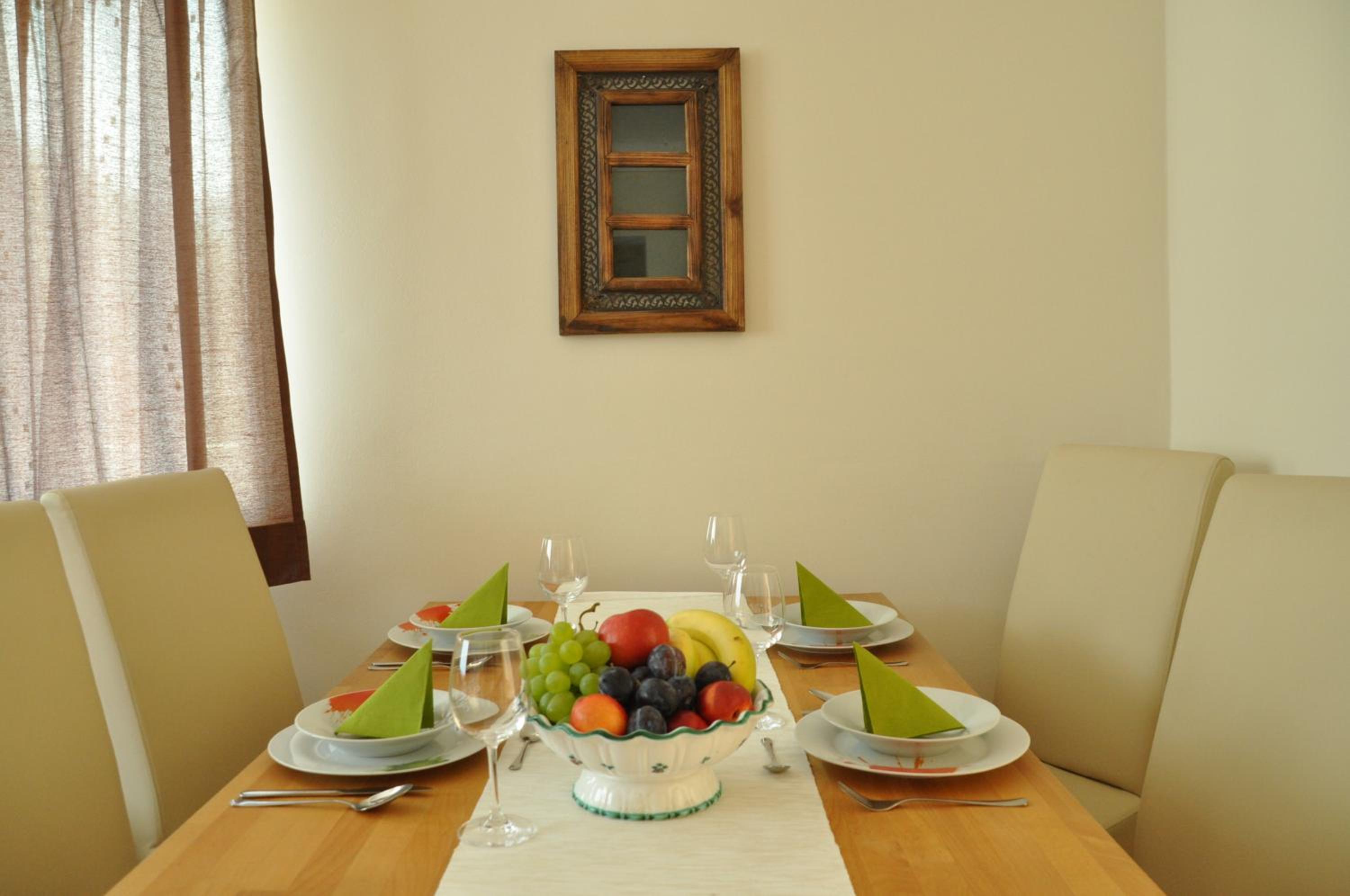 Apartment - Ground Floor photo 2