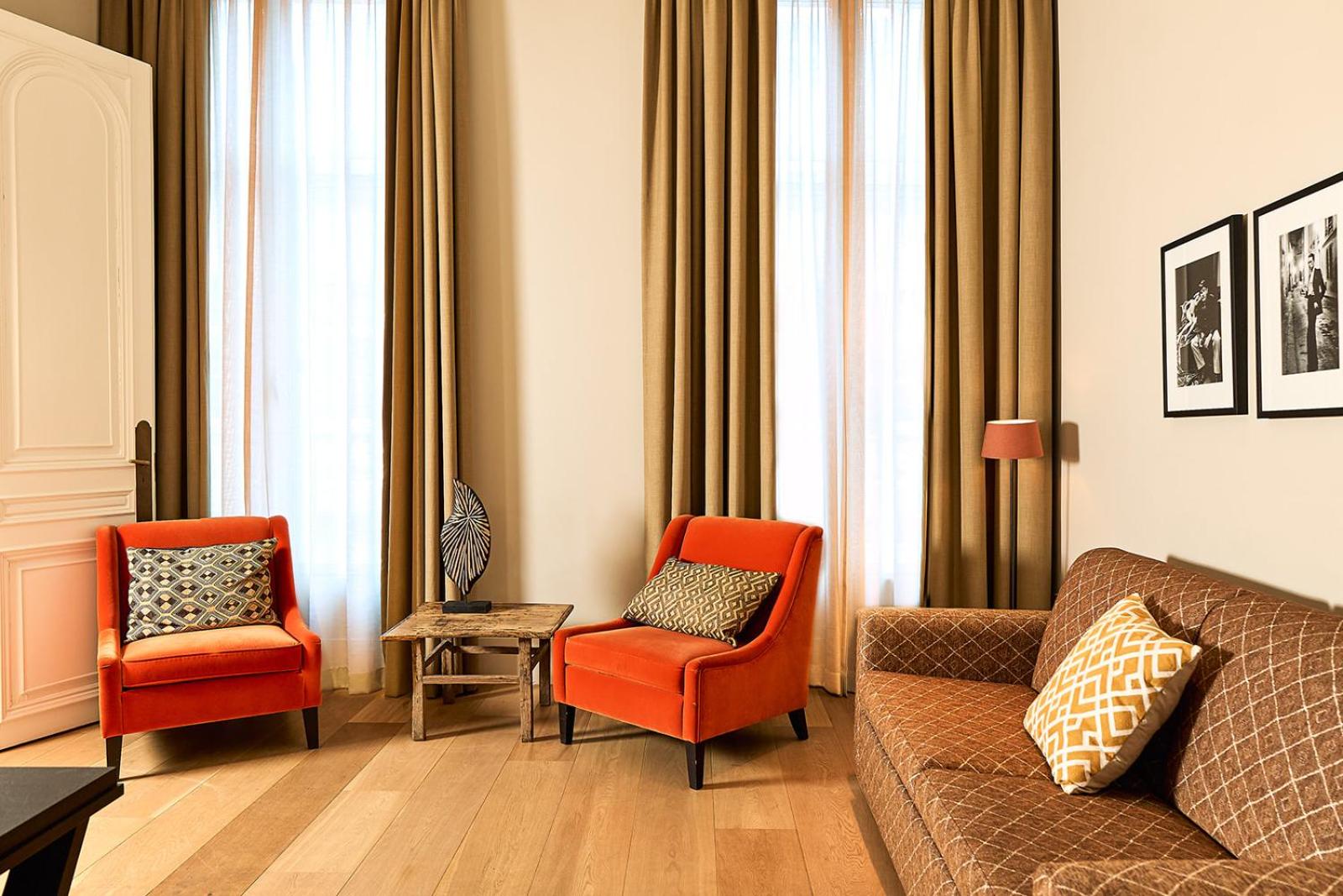 Luxury Suite photo 2