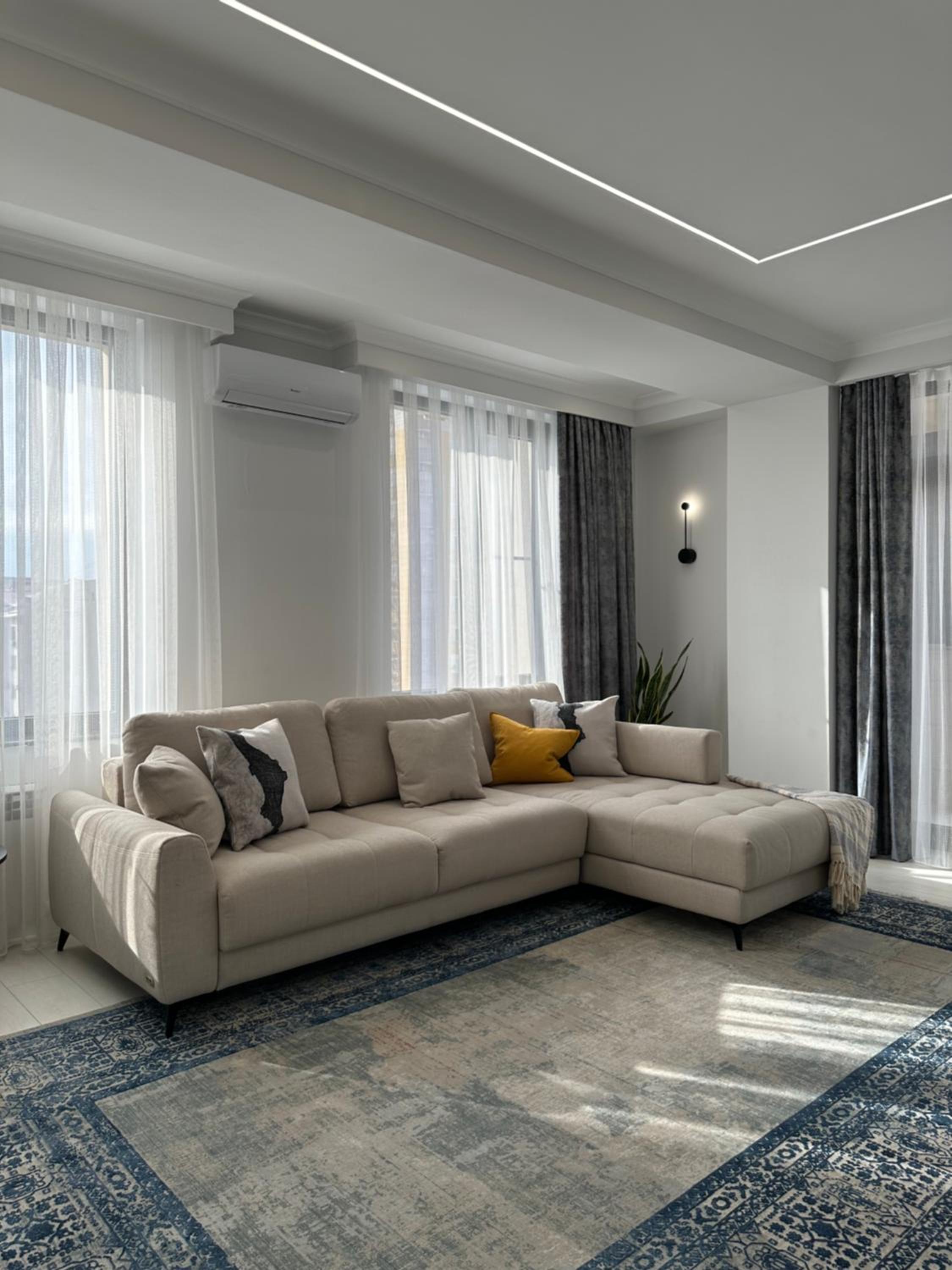 Two-Bedroom Apartment with City View photo 1