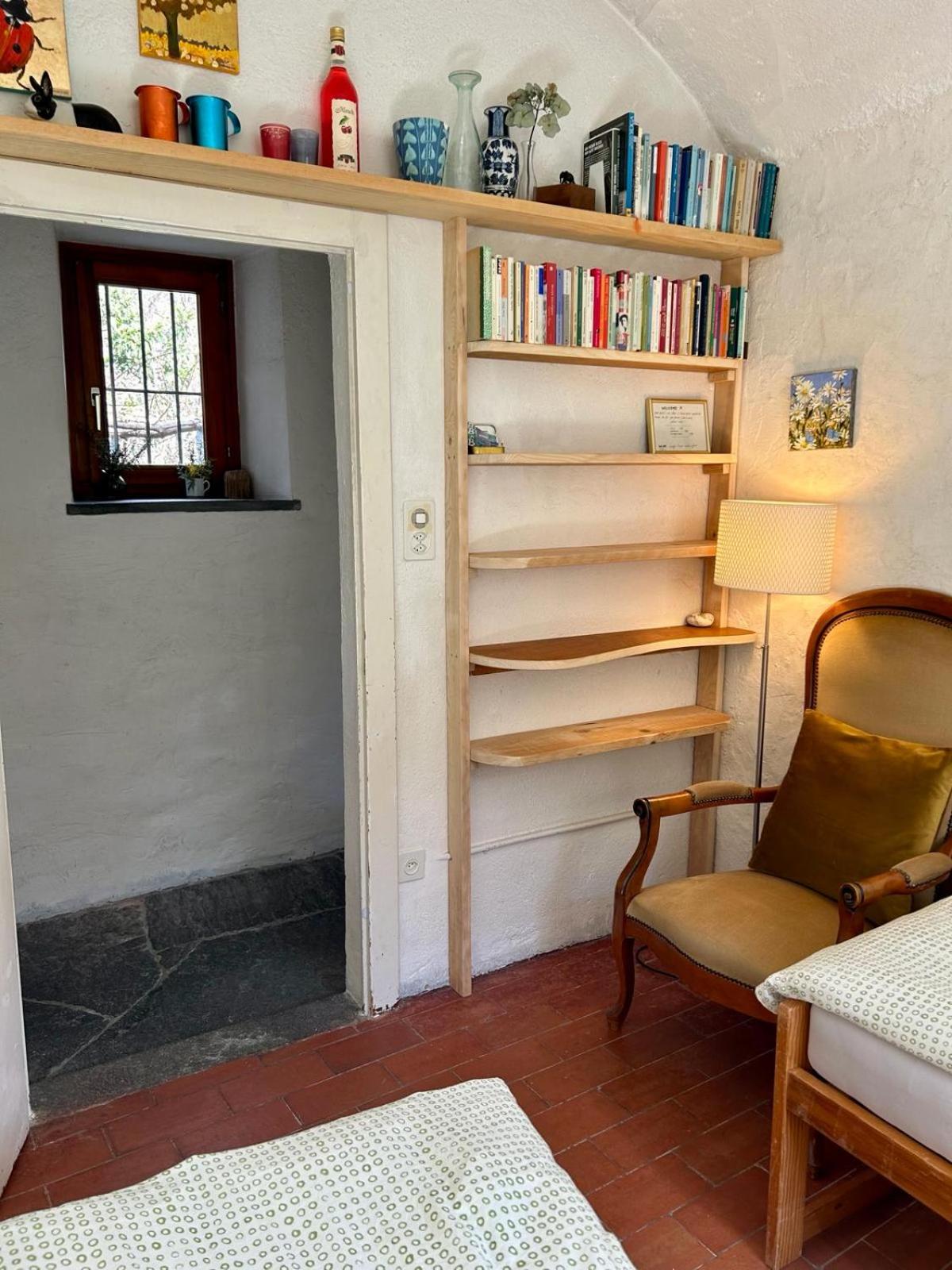 Small Double Room photo 1