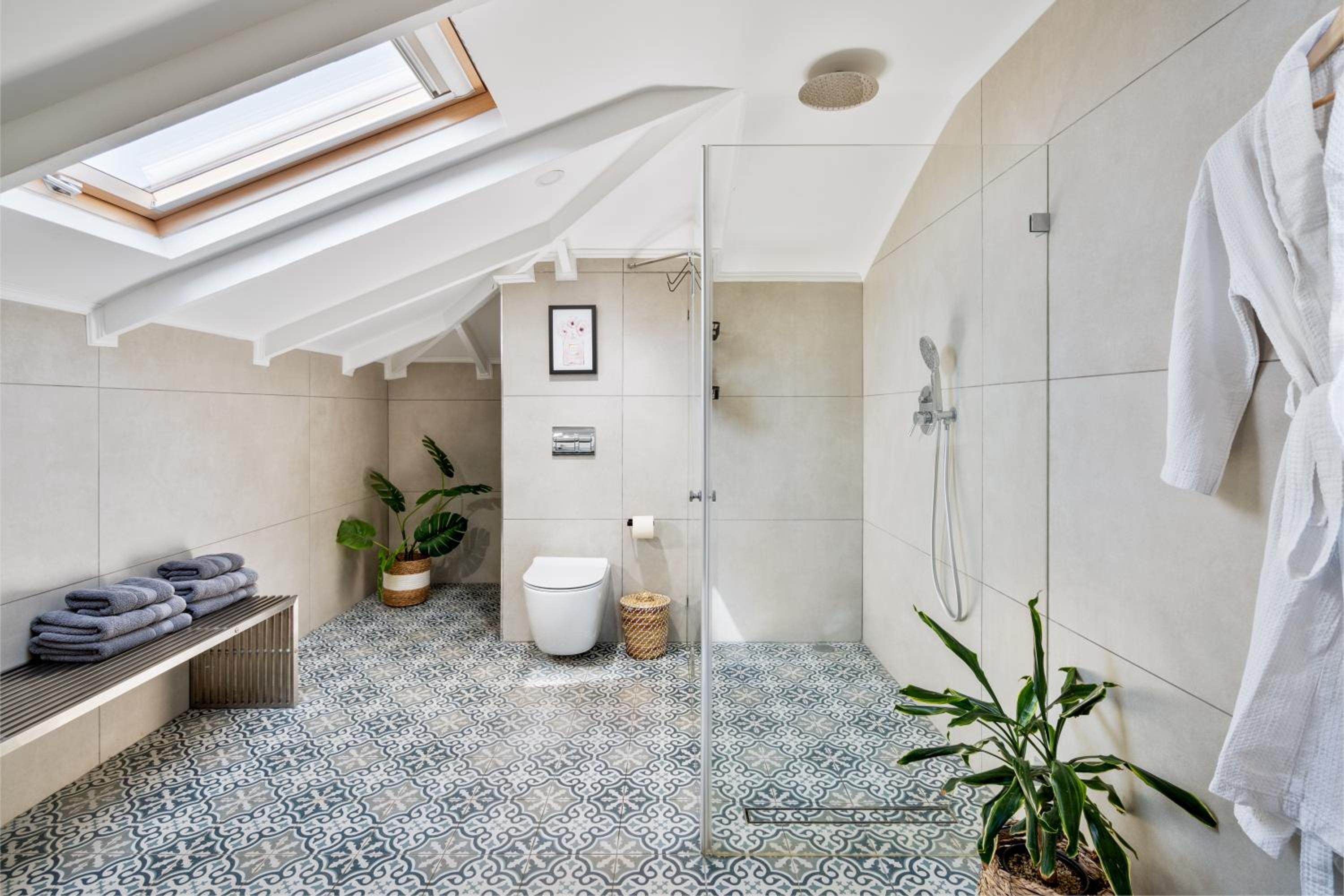 King Suite with Spa Bath and View photo 2