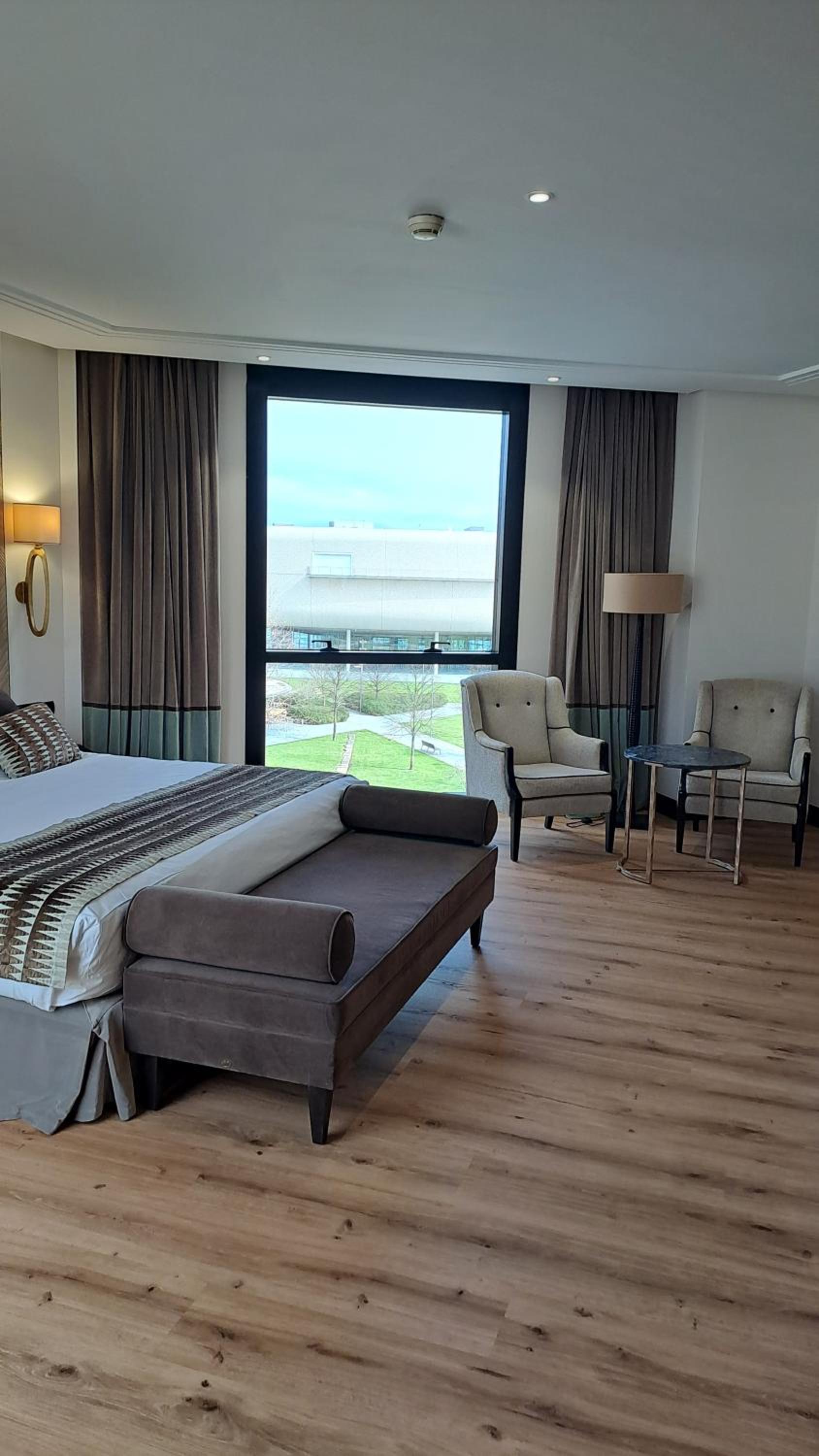 Junior Suite - Photo 1