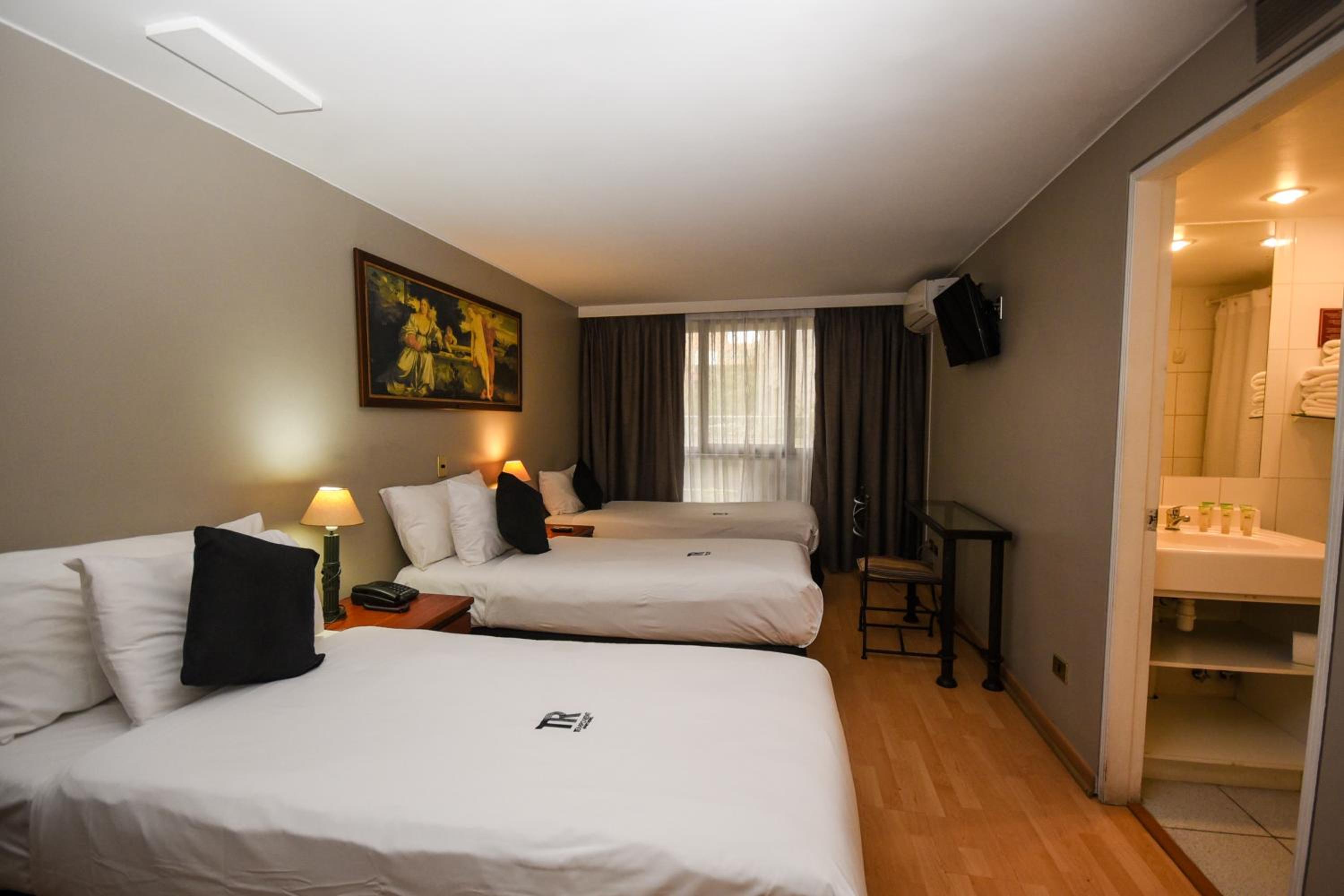 Triple Room - Photo 1