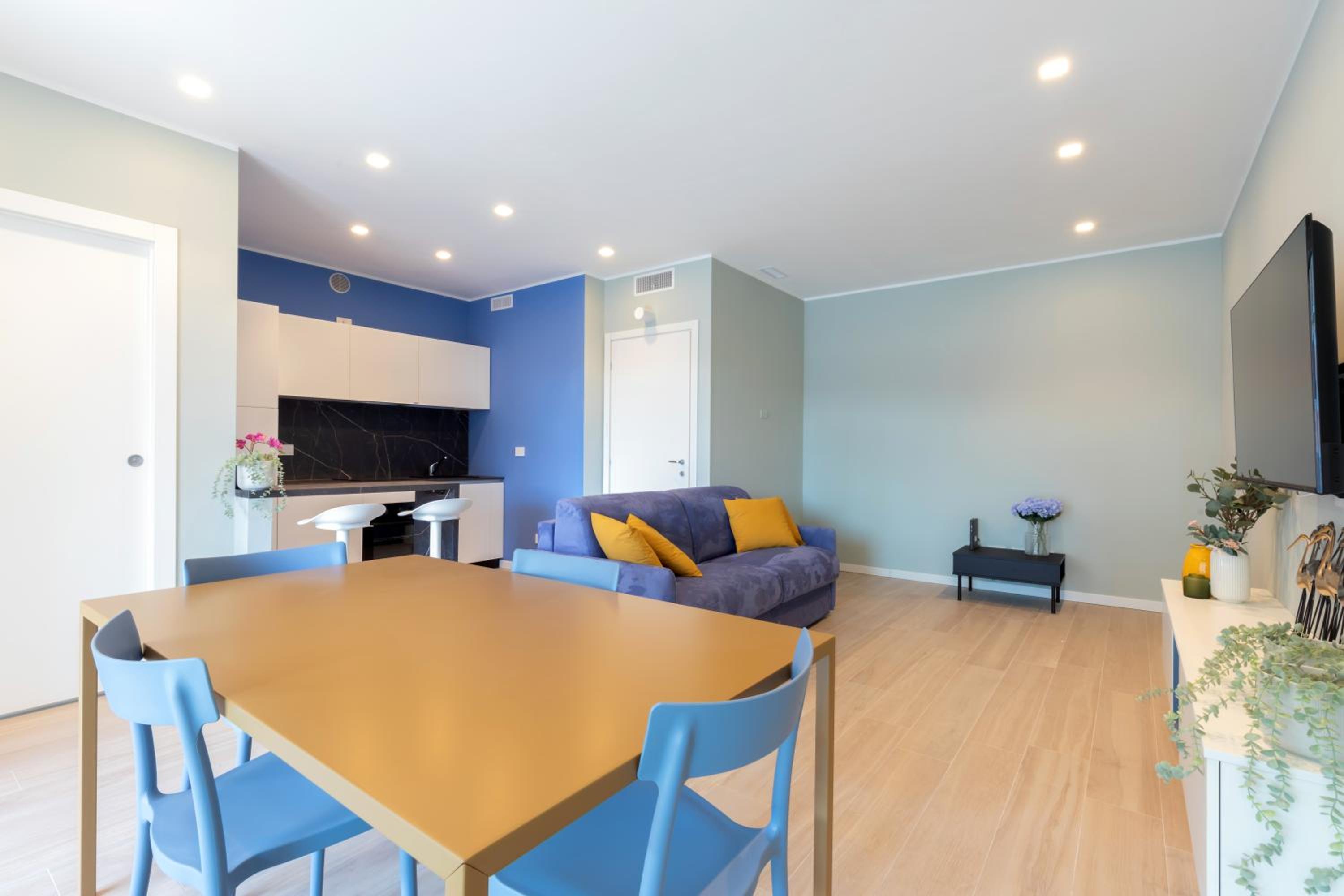 One-Bedroom Apartment