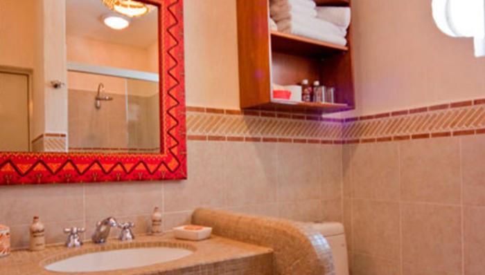 Suite with Mountain View - Photo 4