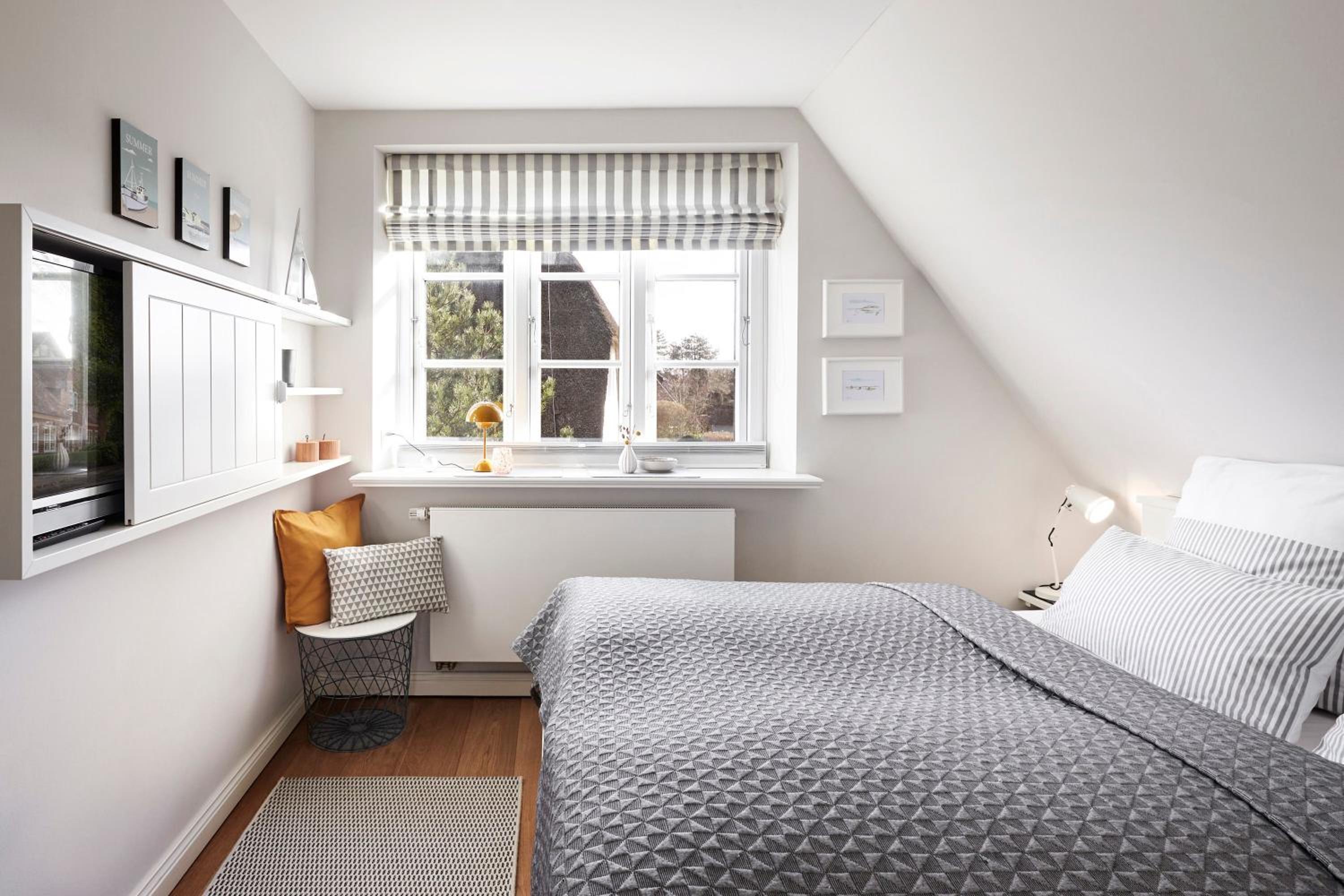 Three-Bedroom House photo 1