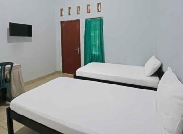 Standard Double or Twin Room photo 2