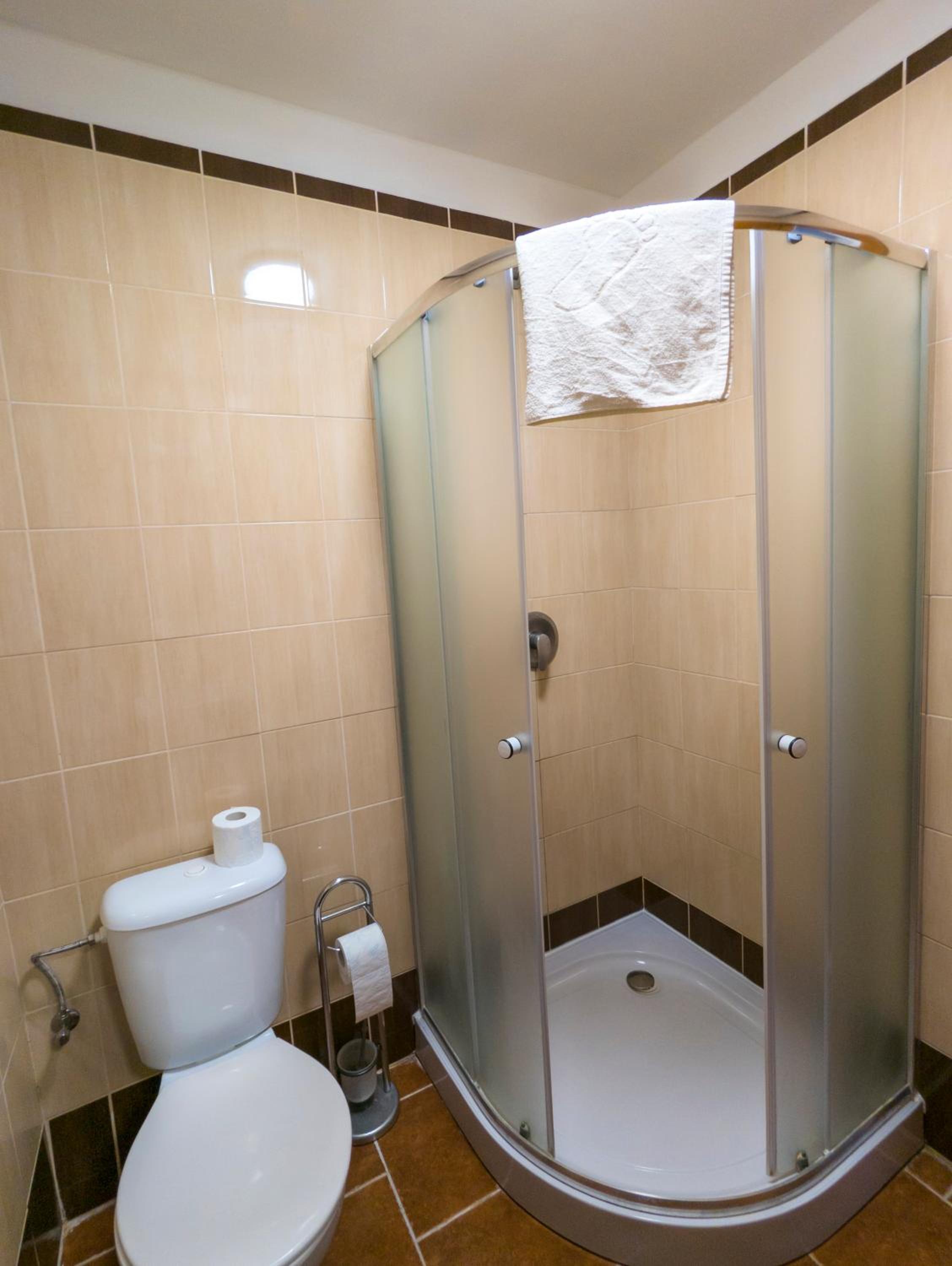 Double or Twin Room with Private Bathroom photo 1