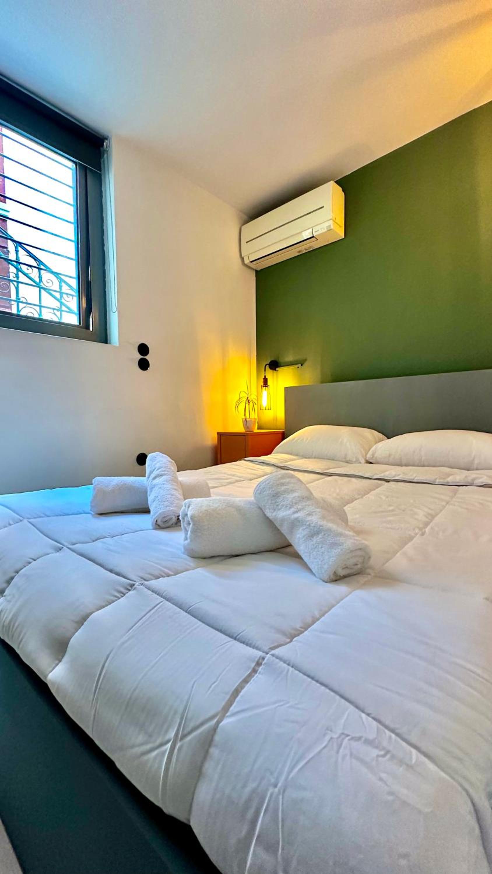 Standard Double Room with Shared Bathroom photo 3