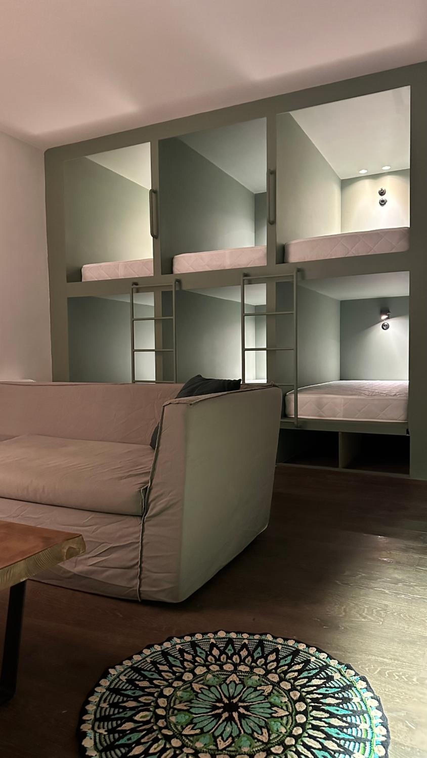 Mixed Dormitory Room photo 2