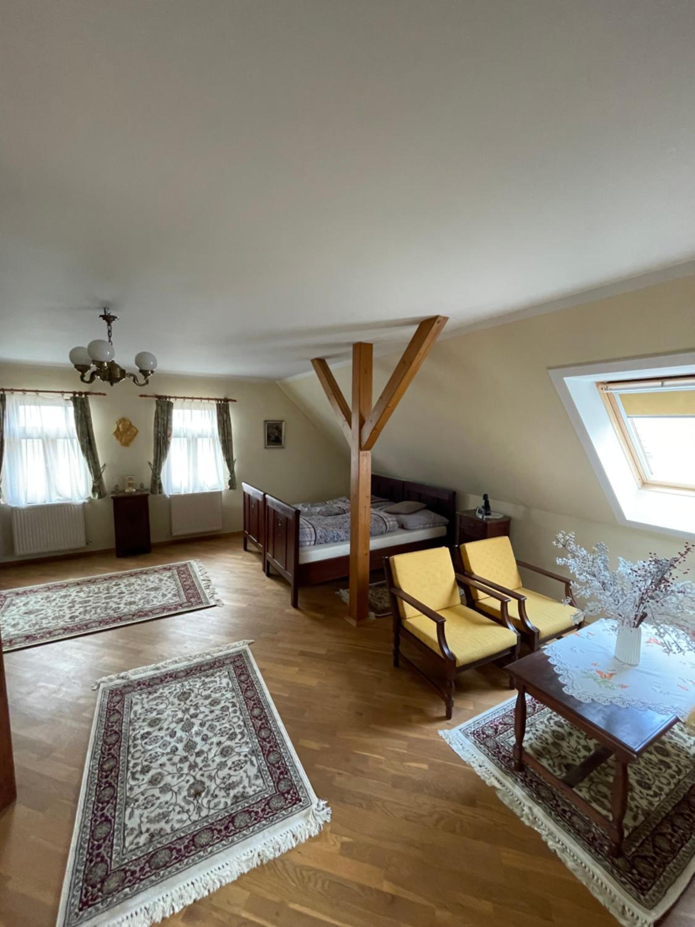 Four-Bedroom House photo 3