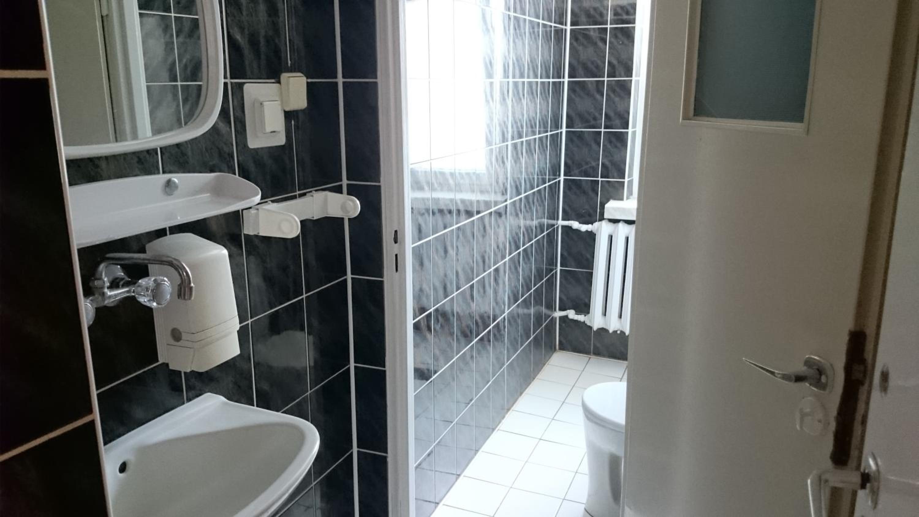 Standard Double Room with Shared Bathroom photo 2