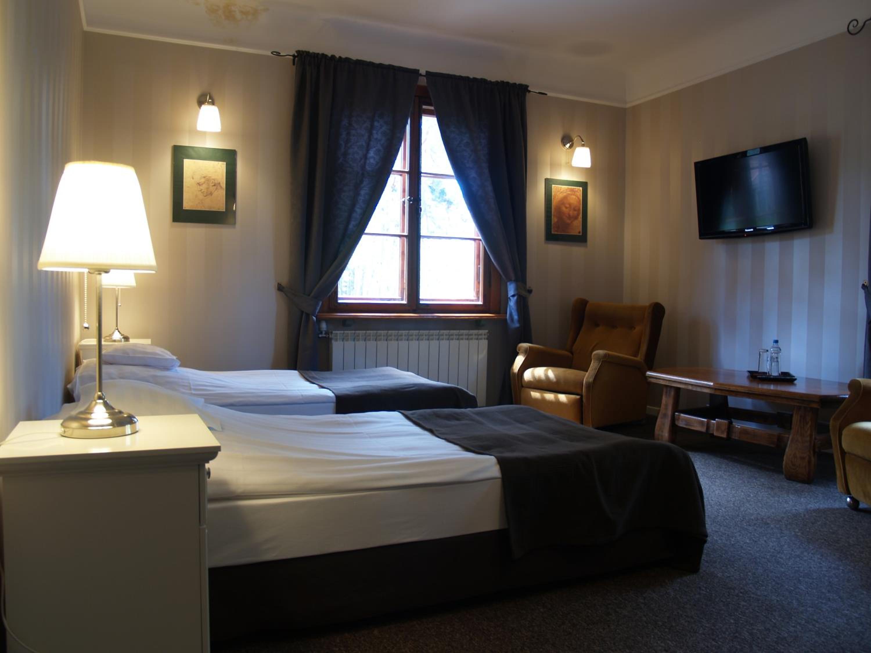 Twin Room with Bathroom
