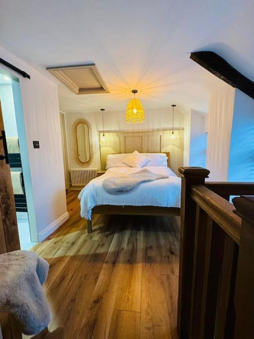 One-Bedroom House photo 1