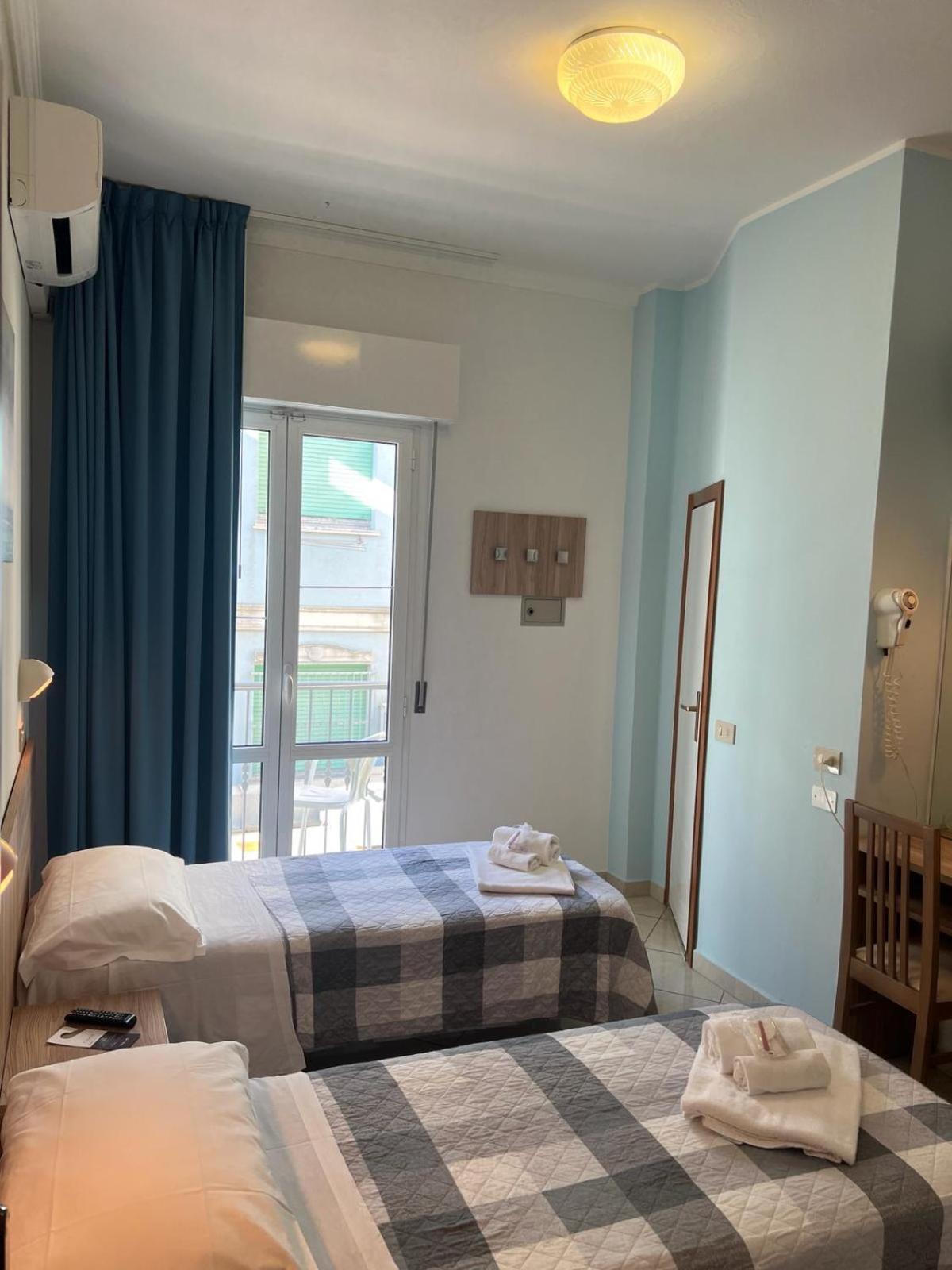 Economy Double or Twin Room - Photo 3