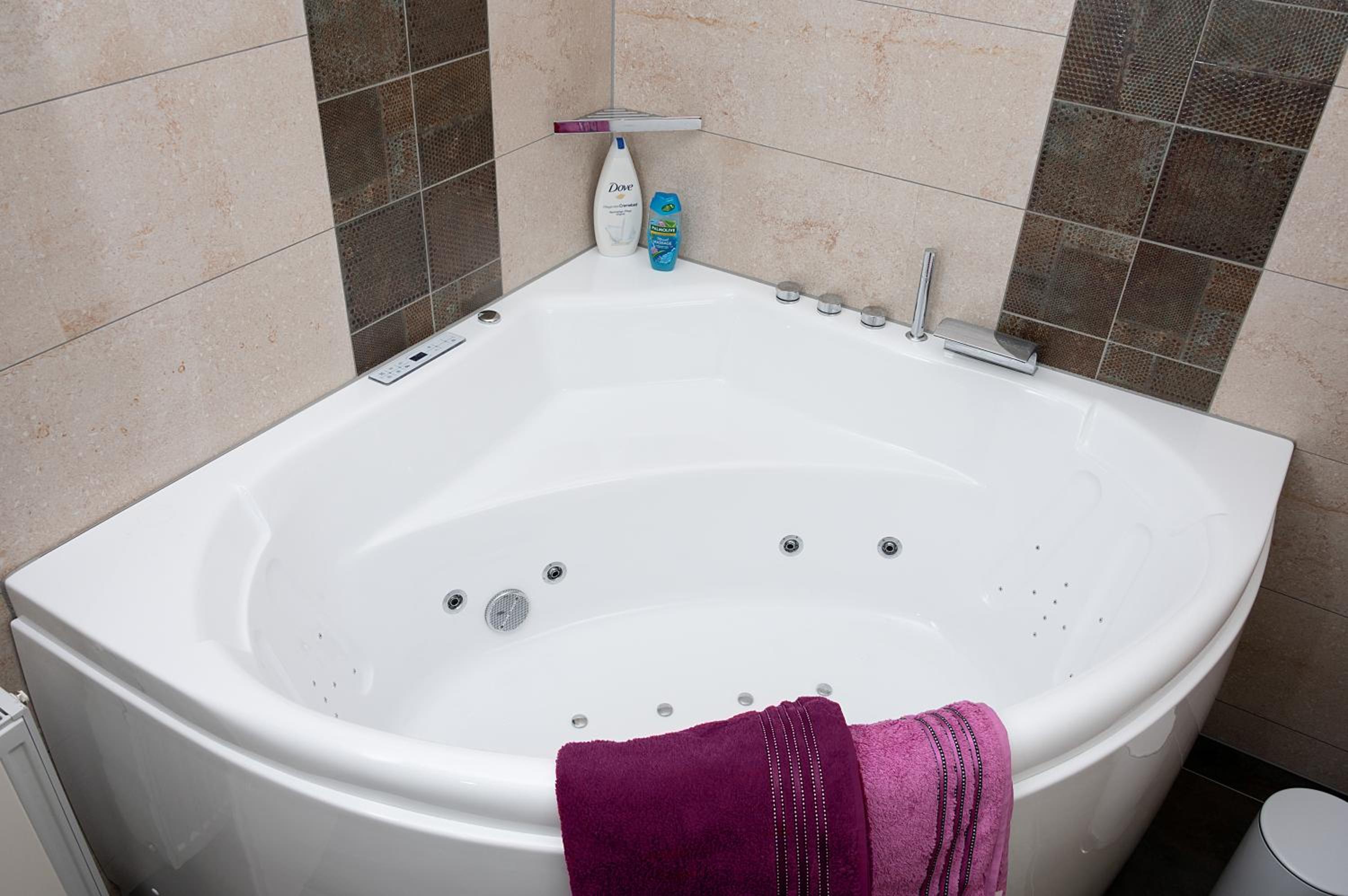 Apartment - Photo 11