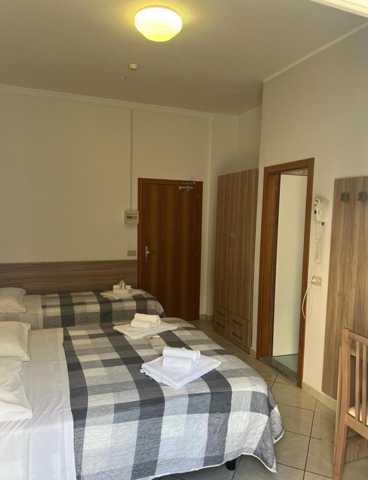 Comfort Triple Room - Photo 3