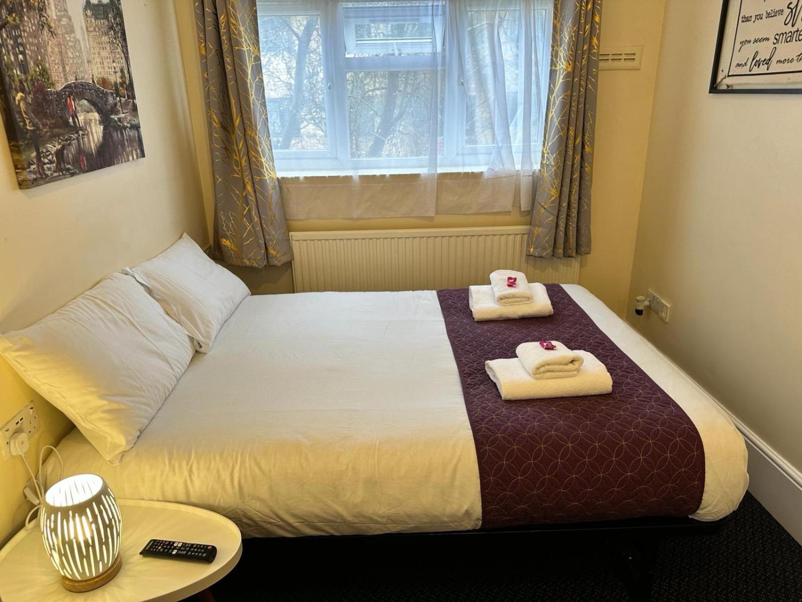 Deluxe Double Room photo 3