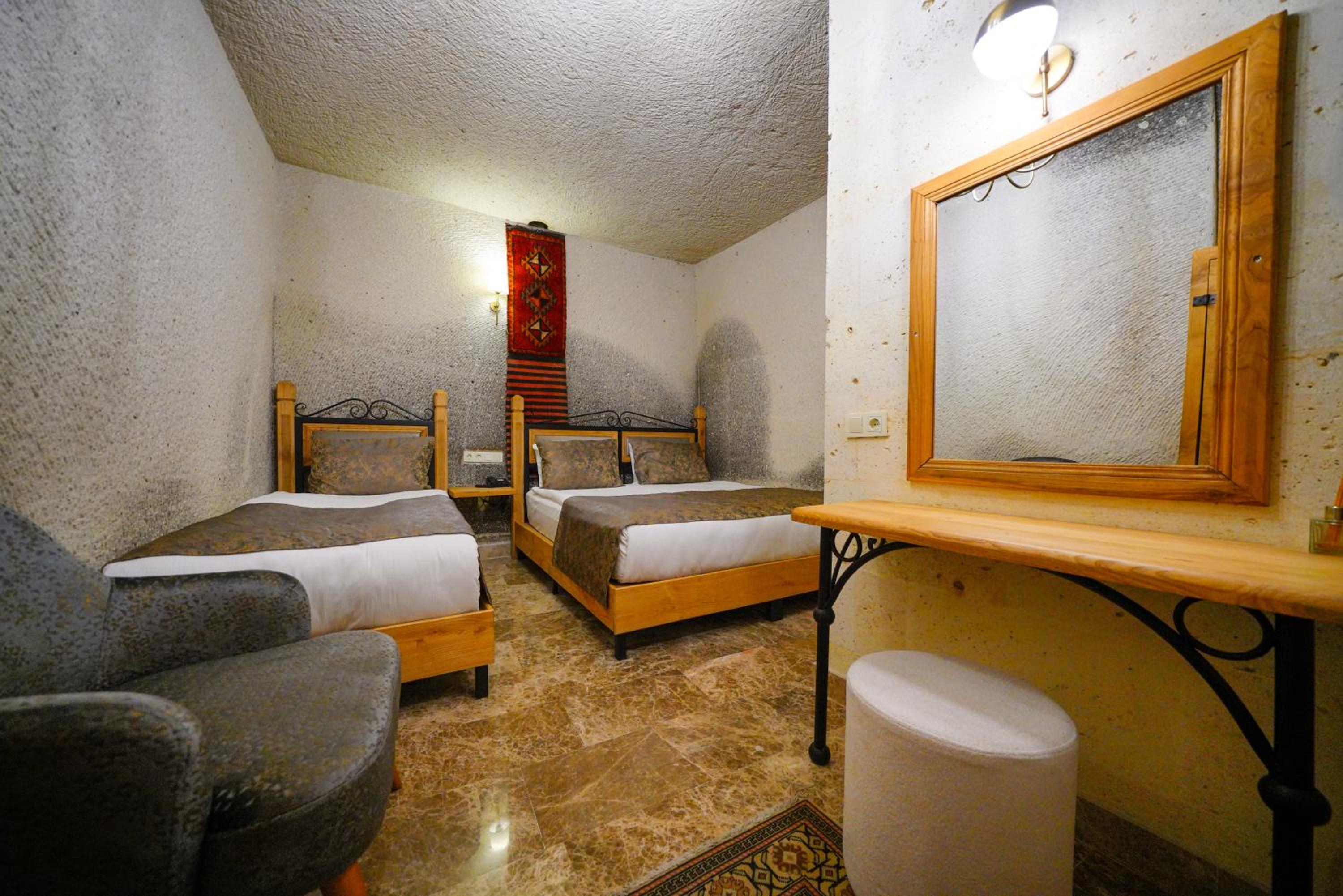 Triple Room - Photo 5