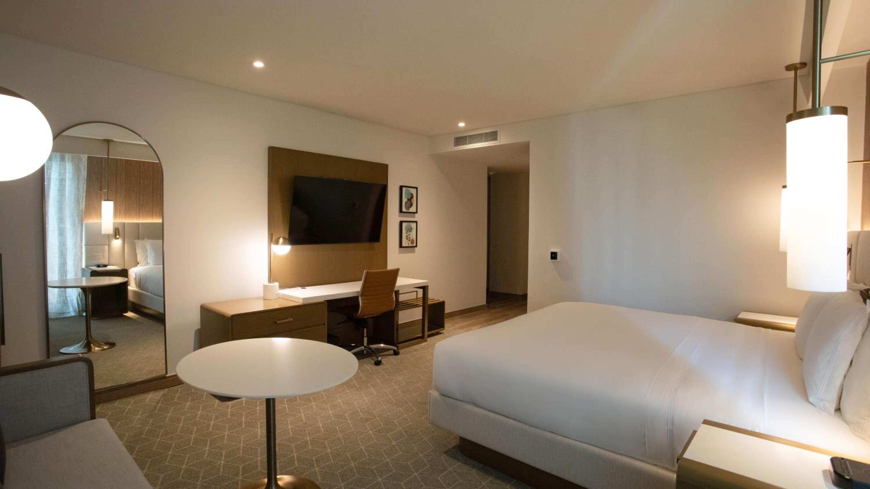 Superior King Room photo 1