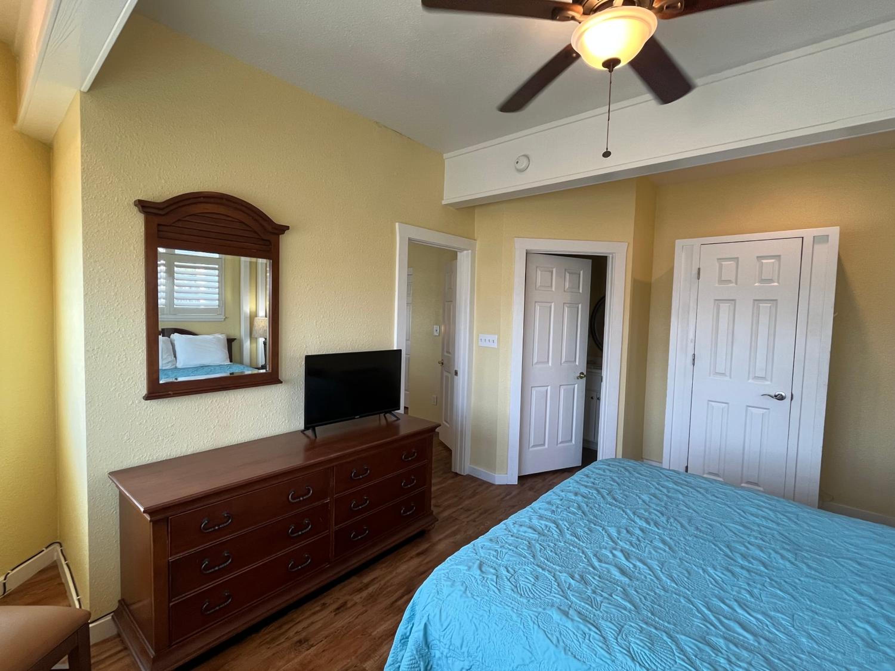 Standard Queen Room - Photo 1