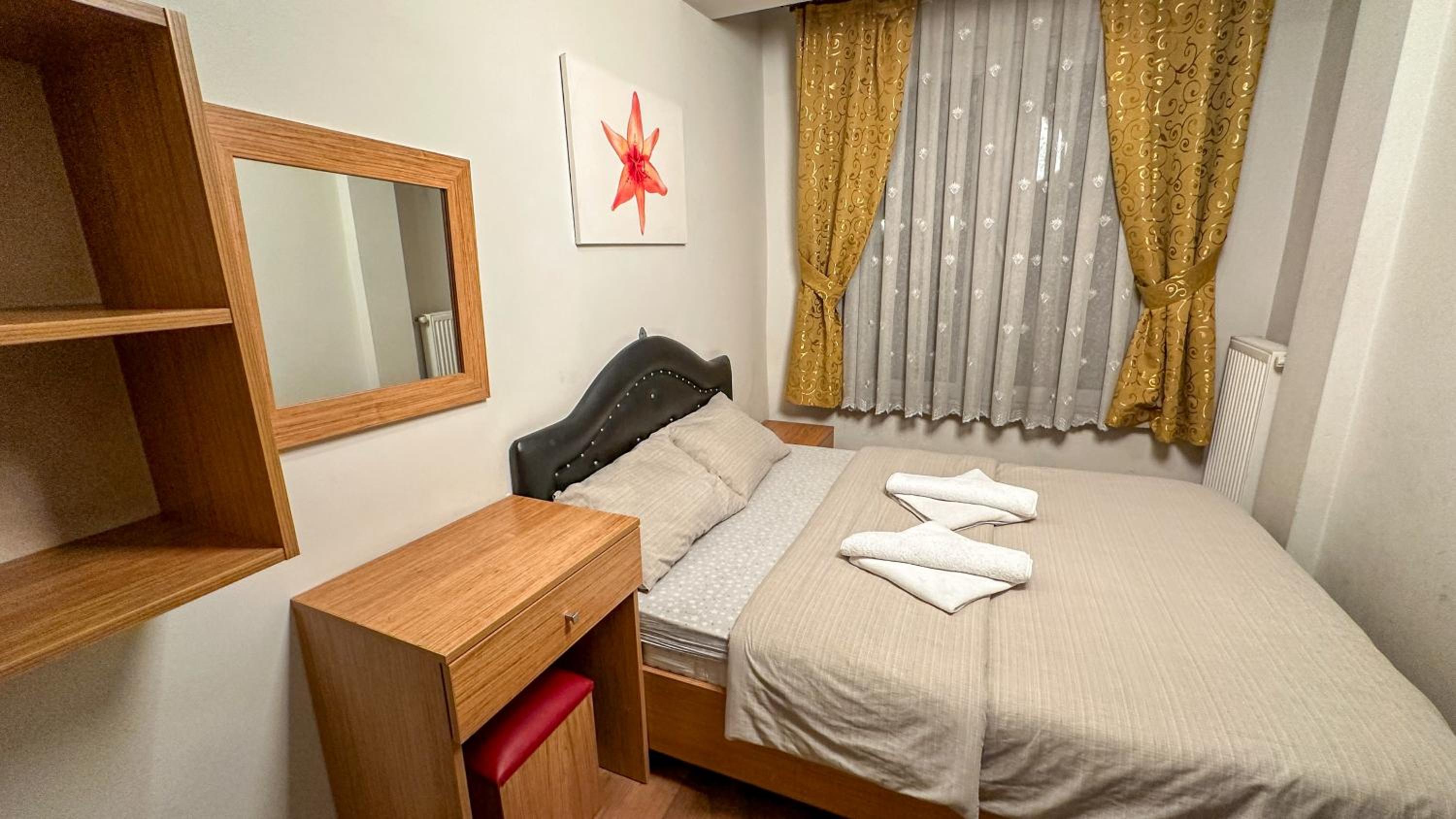 Standard Double Room with Shared Bathroom photo 2
