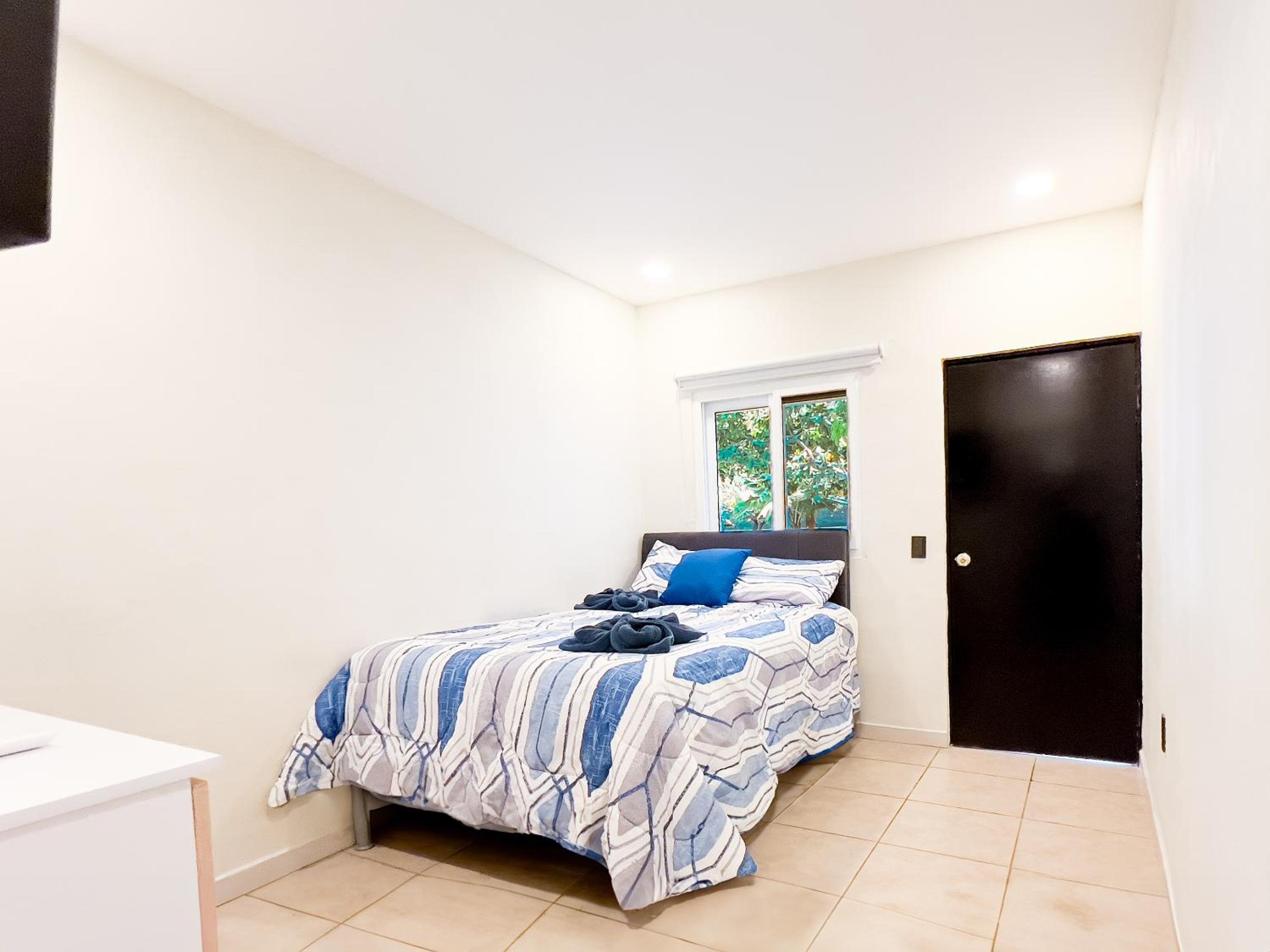 Budget Double Room photo 1