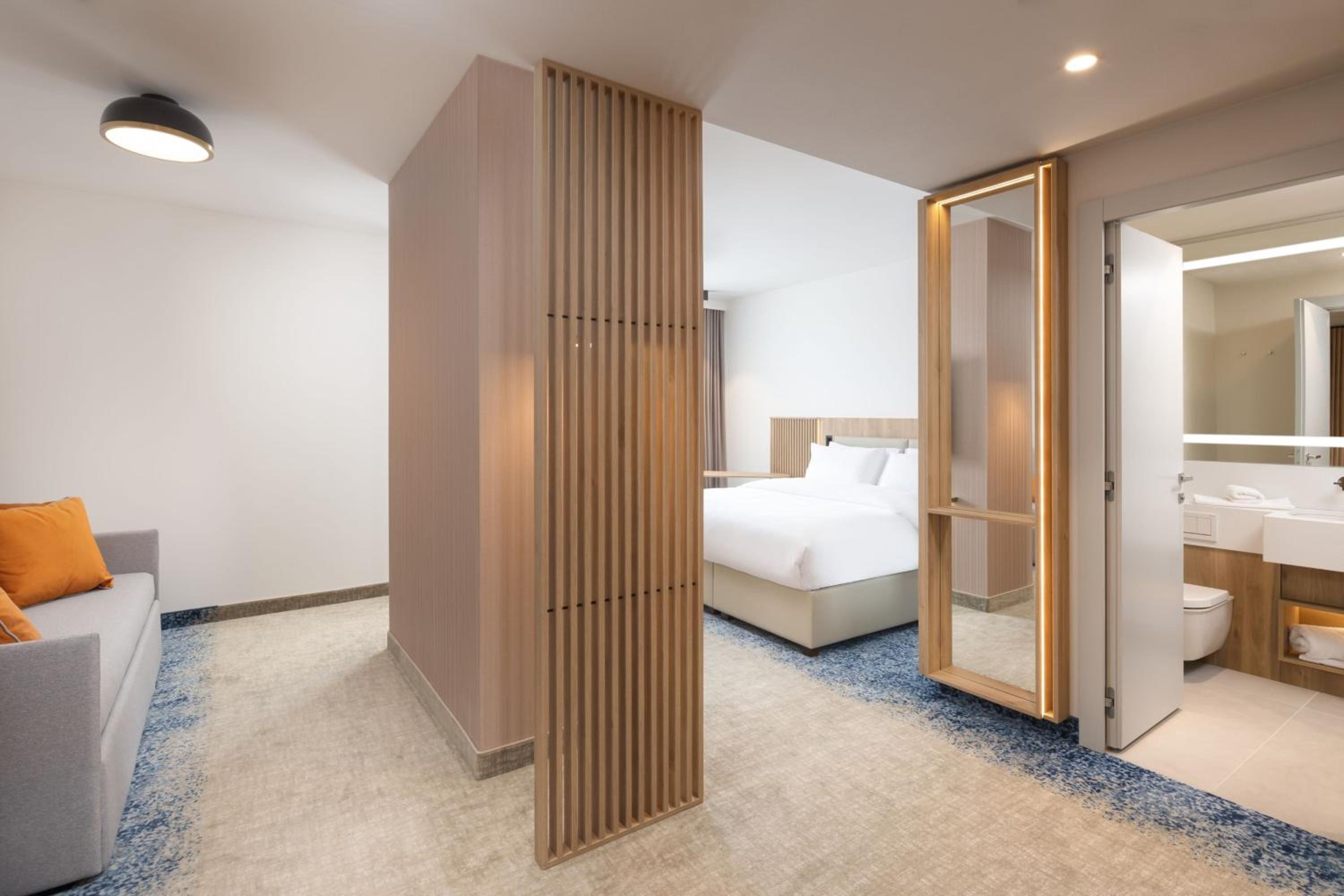 Junior King Suite with Sofa Bed photo 2