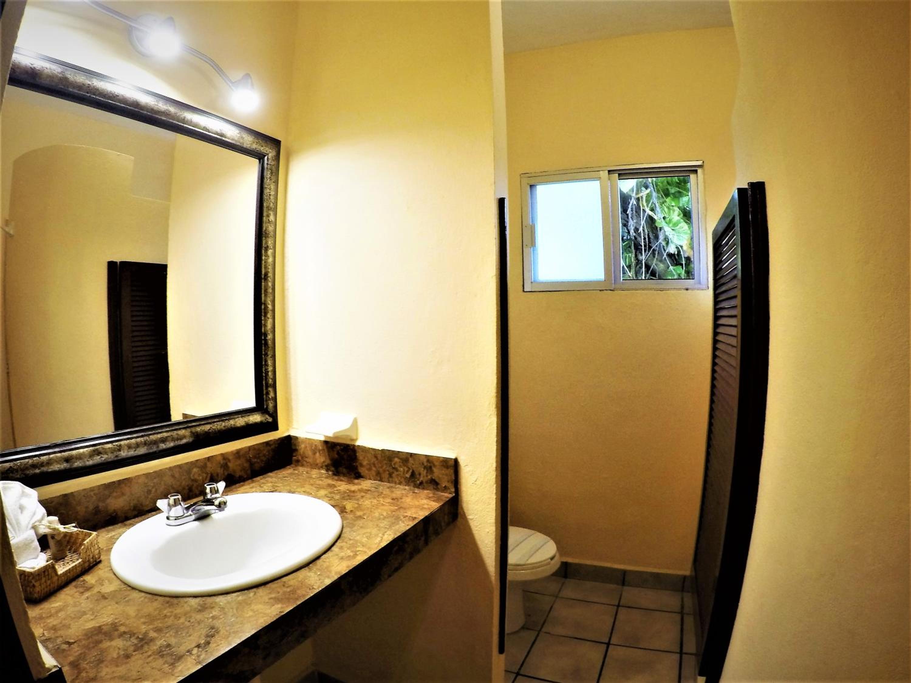 Standard Room - Photo 31