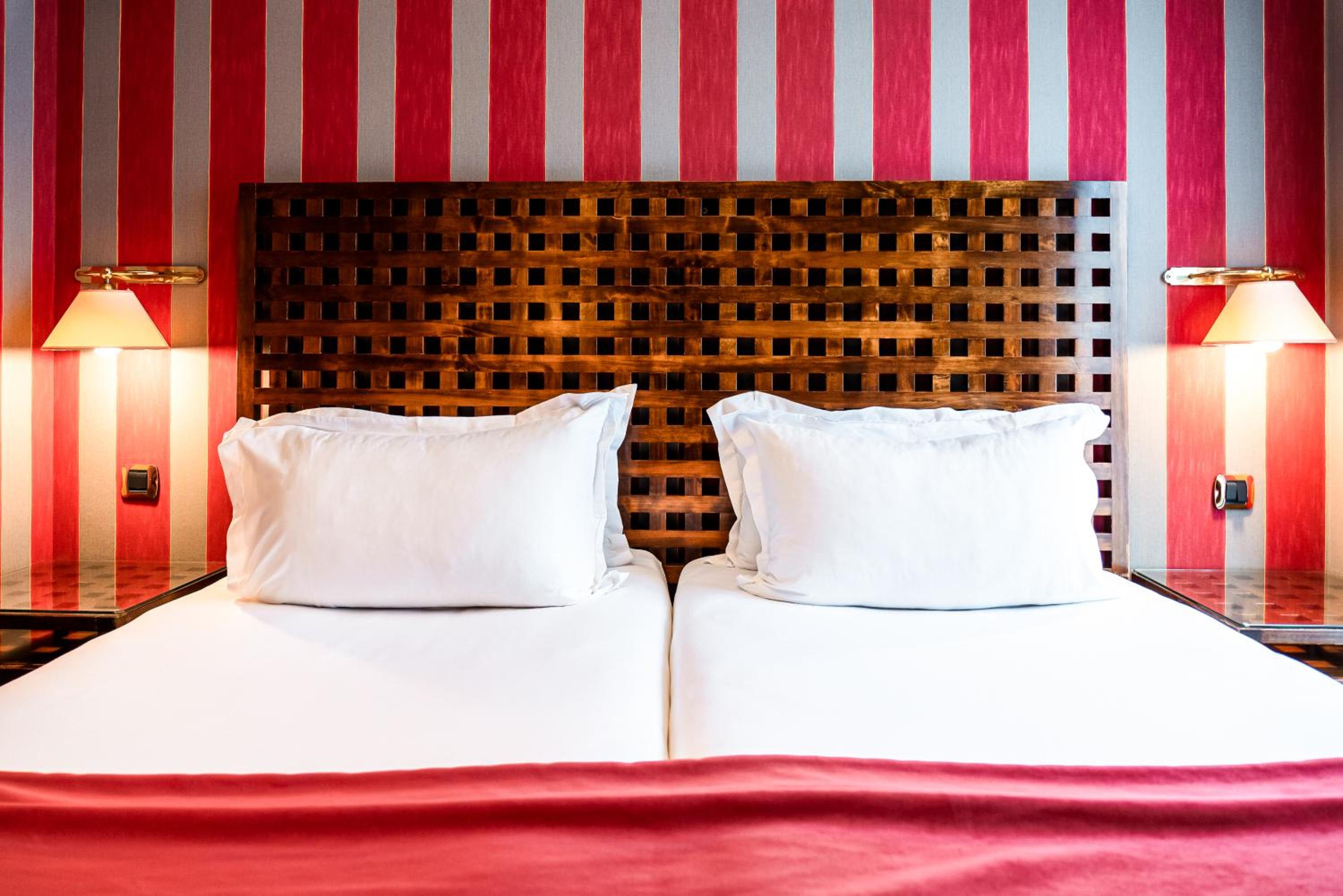 Standard Twin Room photo 2