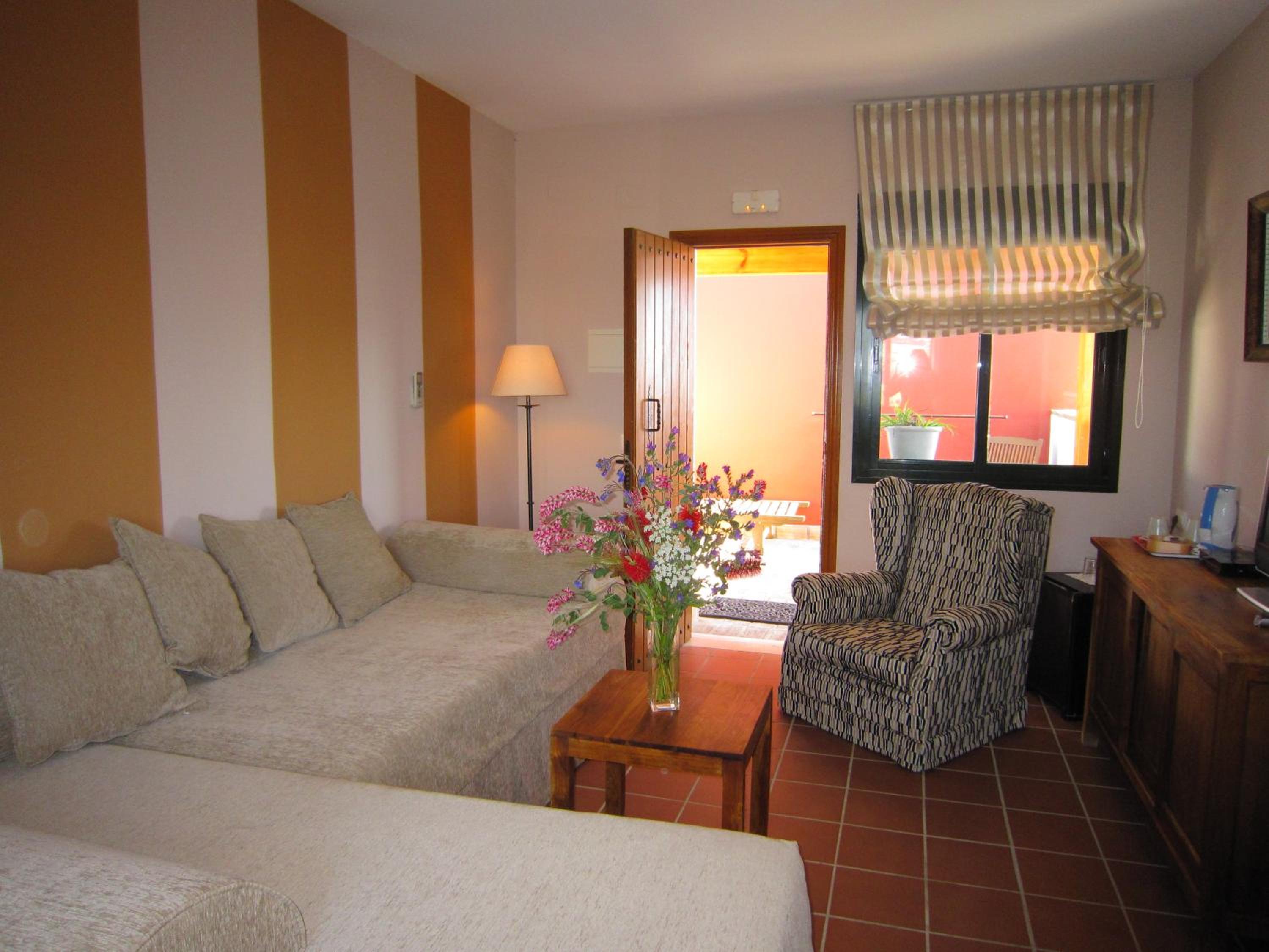 Family Suite - Photo 8