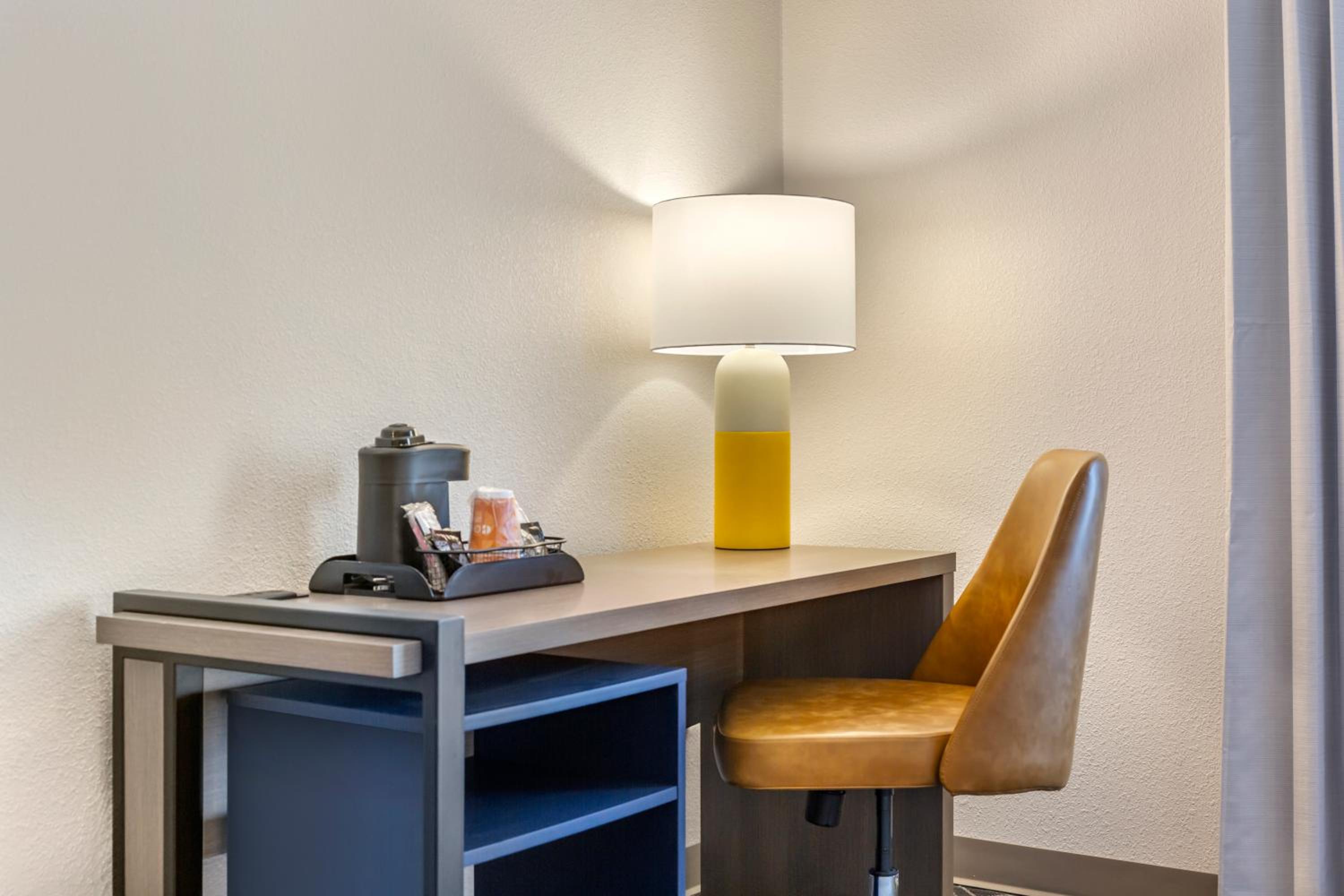 King Room - Disability Access/Non Smoking  - Photo 2