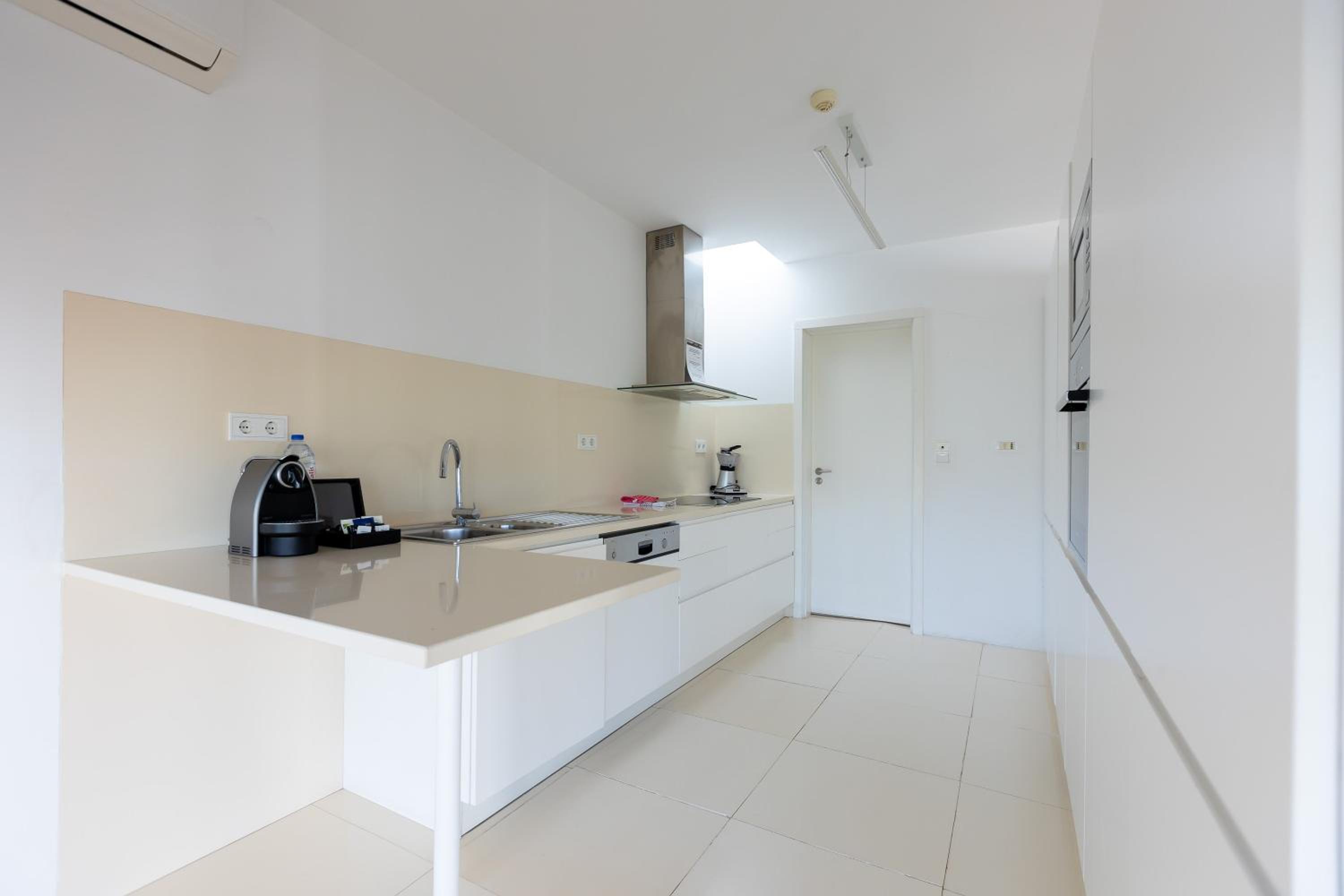 Superior Two-Bedroom Villa - Photo 3