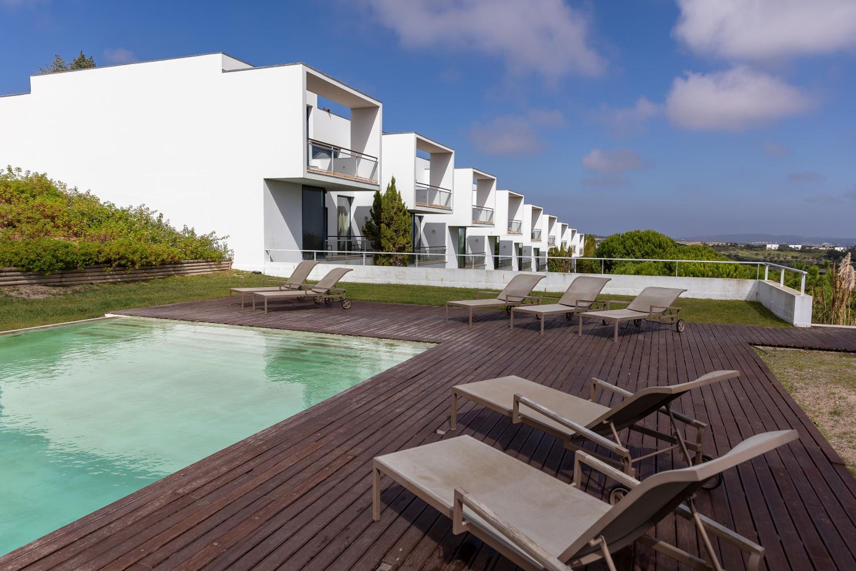 Superior Two-Bedroom Villa - Photo 40