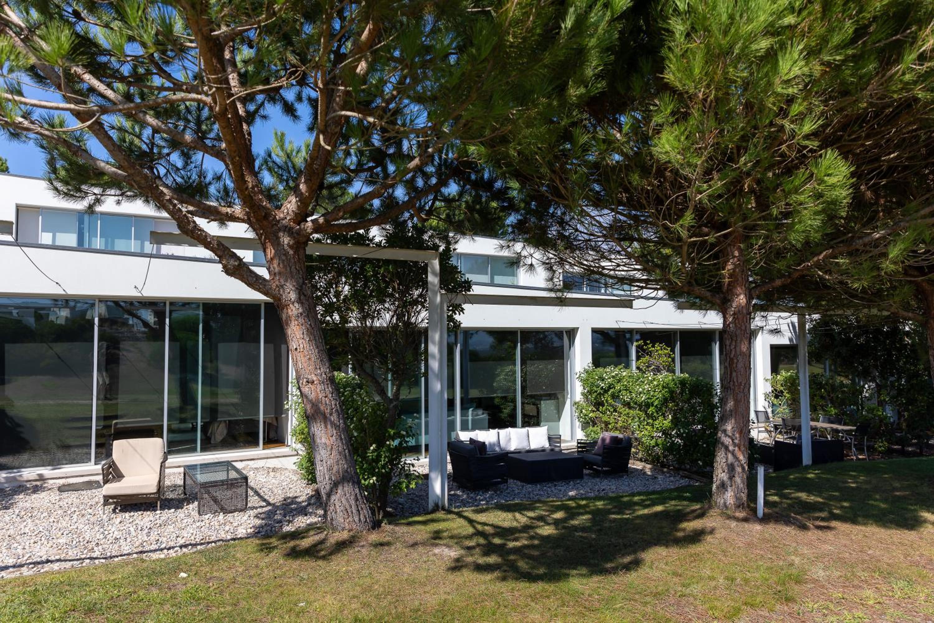 Superior Two-Bedroom Villa - Photo 35