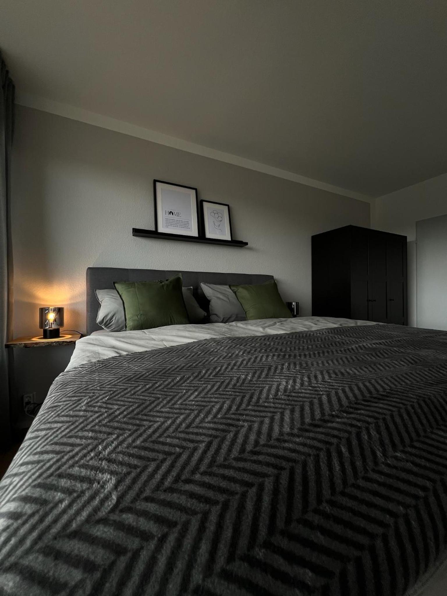 Two-Bedroom Deluxe Apartment with Balcony photo 2