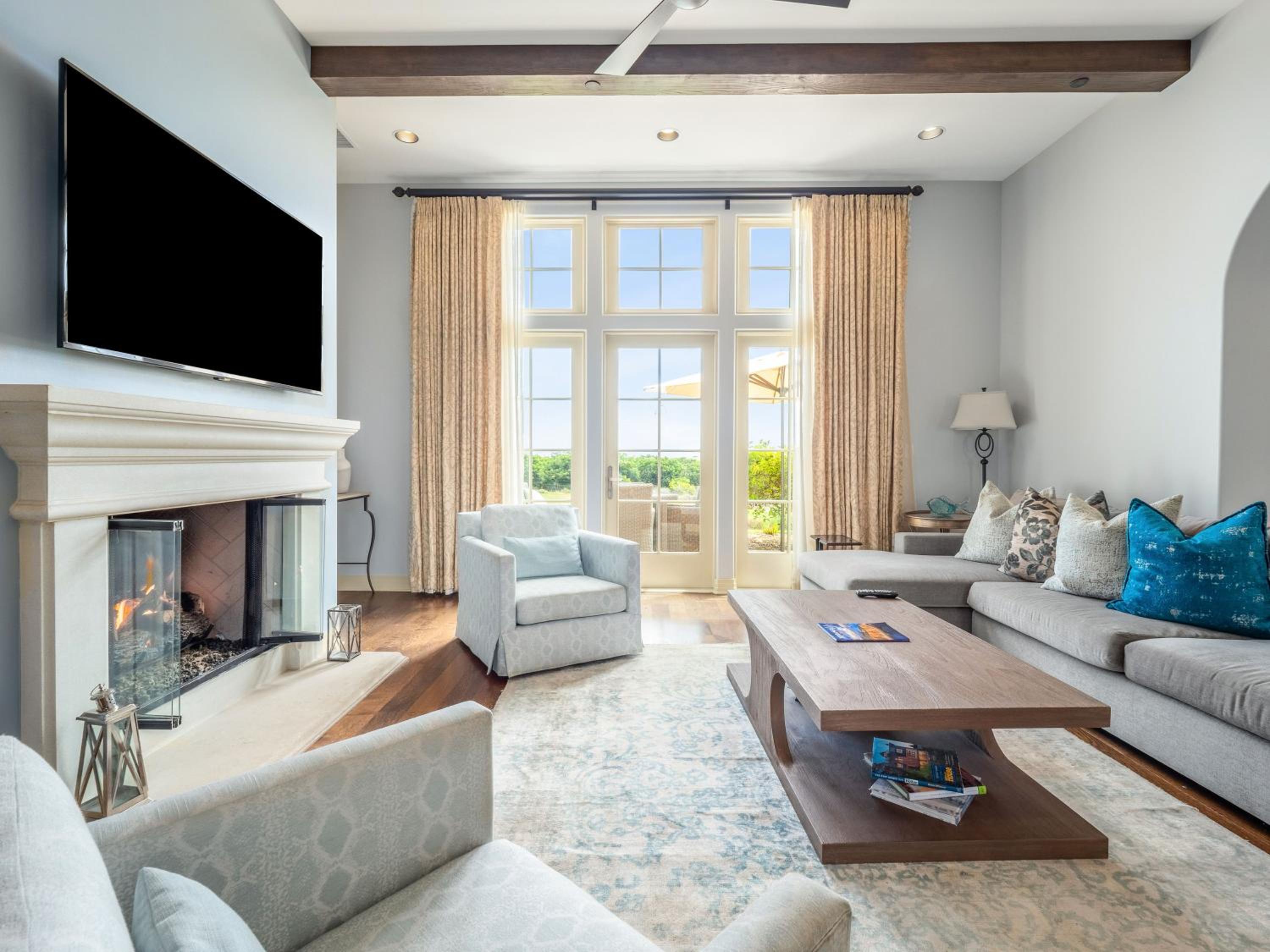 Two-Bedroom Villa with Ocean View - Photo 1