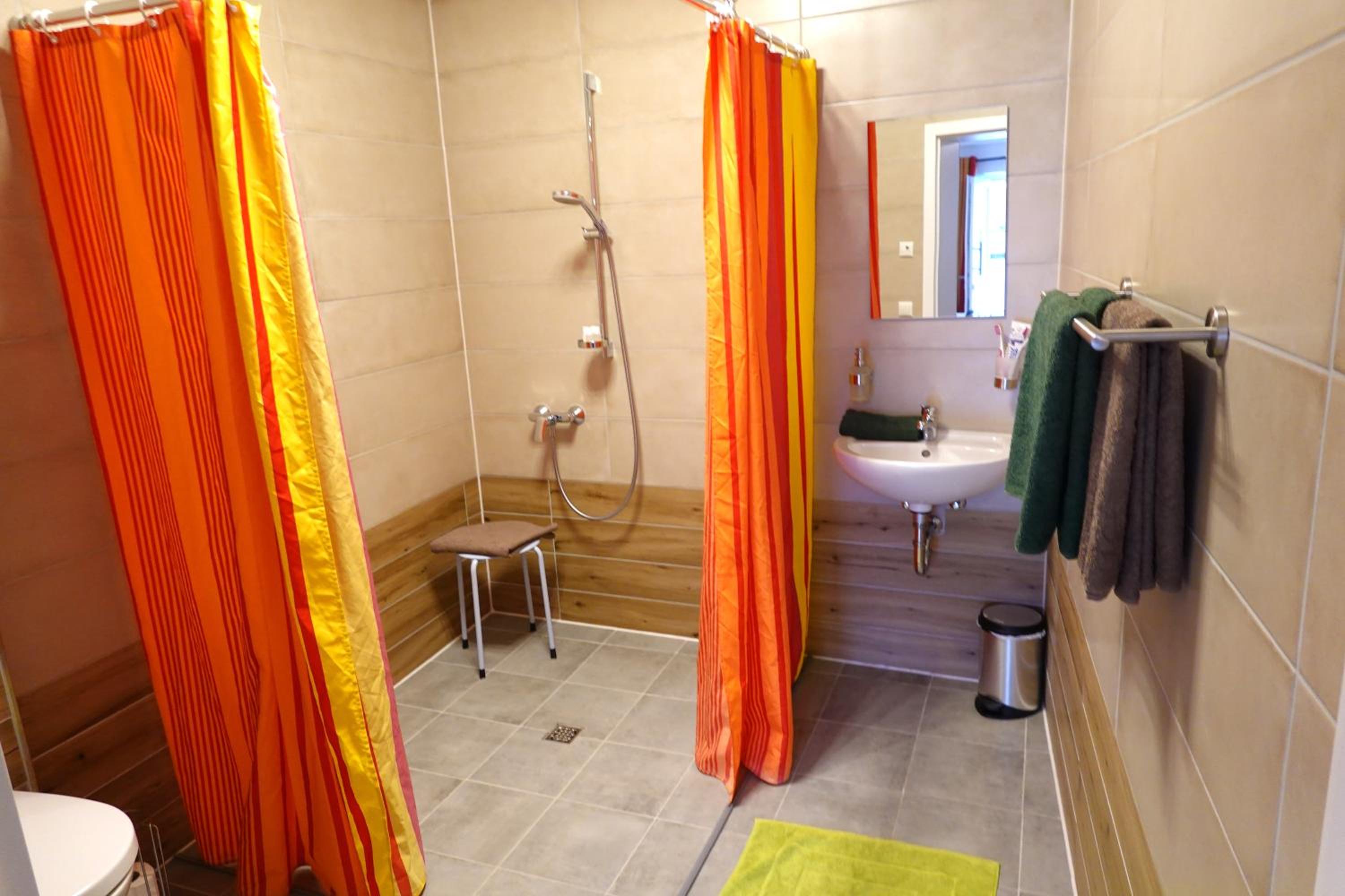 Triple Room - Disability Access photo 2