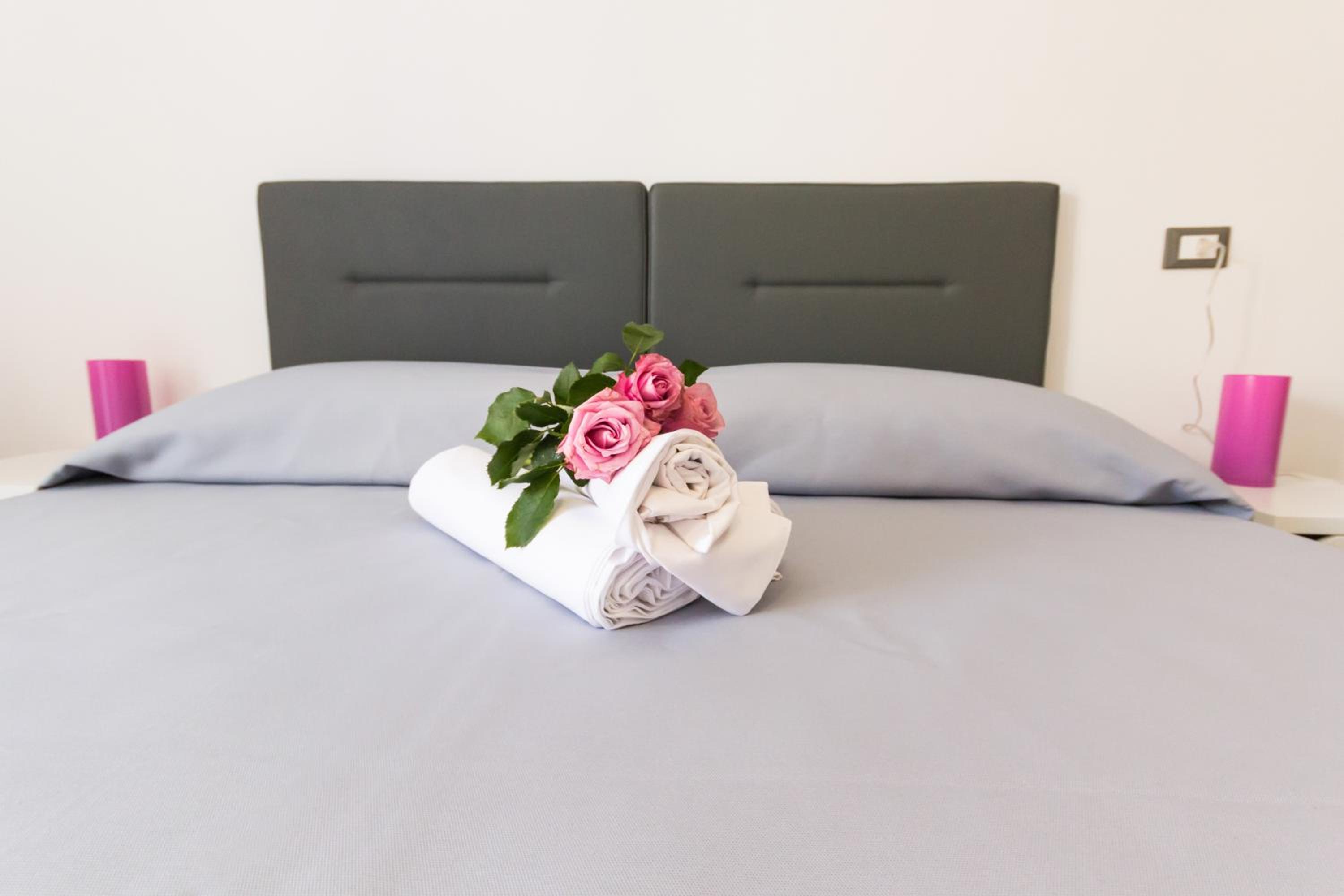 Double or Twin Room with Balcony photo 2