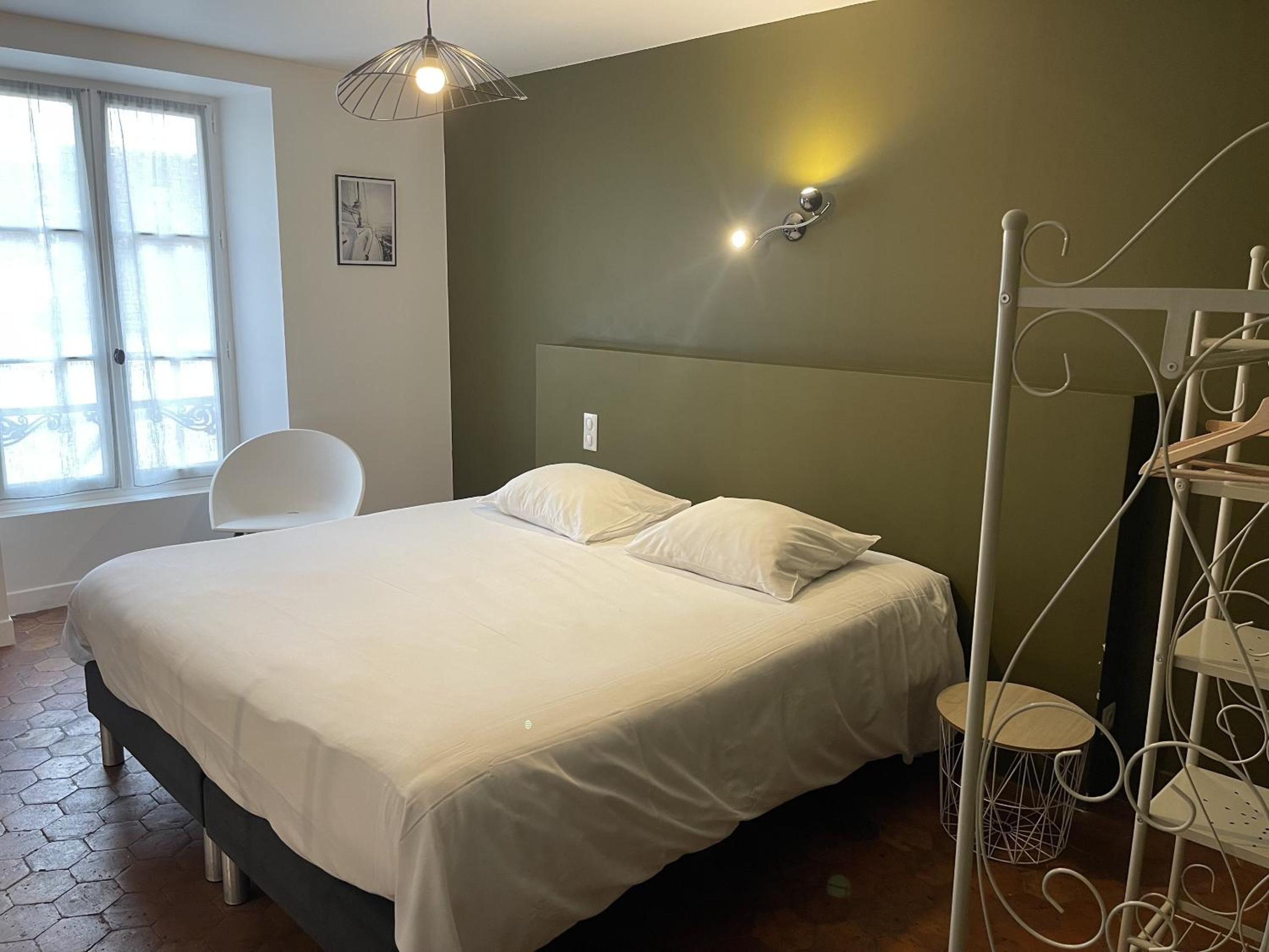 Superior Apartment - Photo 2