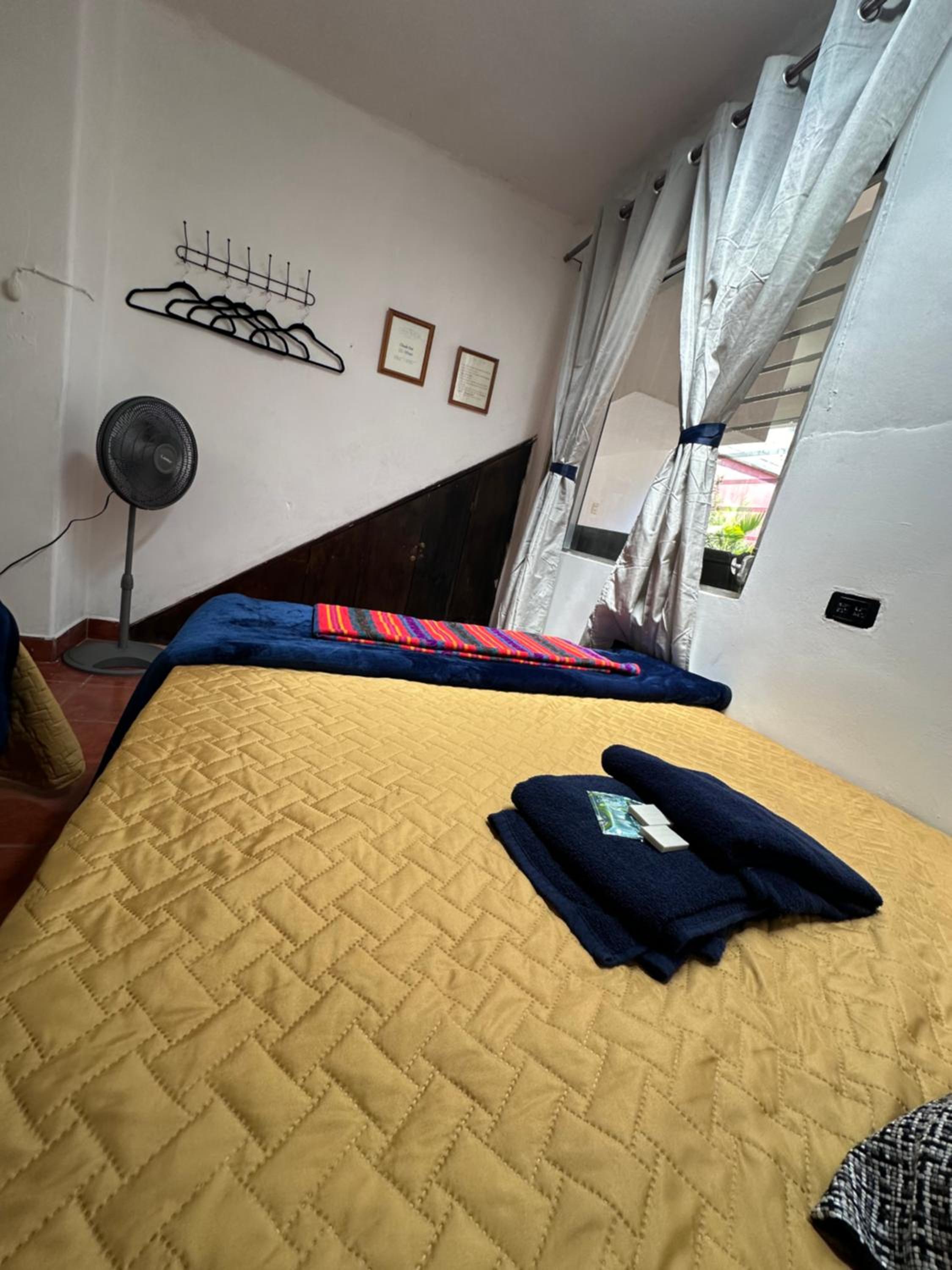 Quadruple Room with Shared Bathroom photo 1