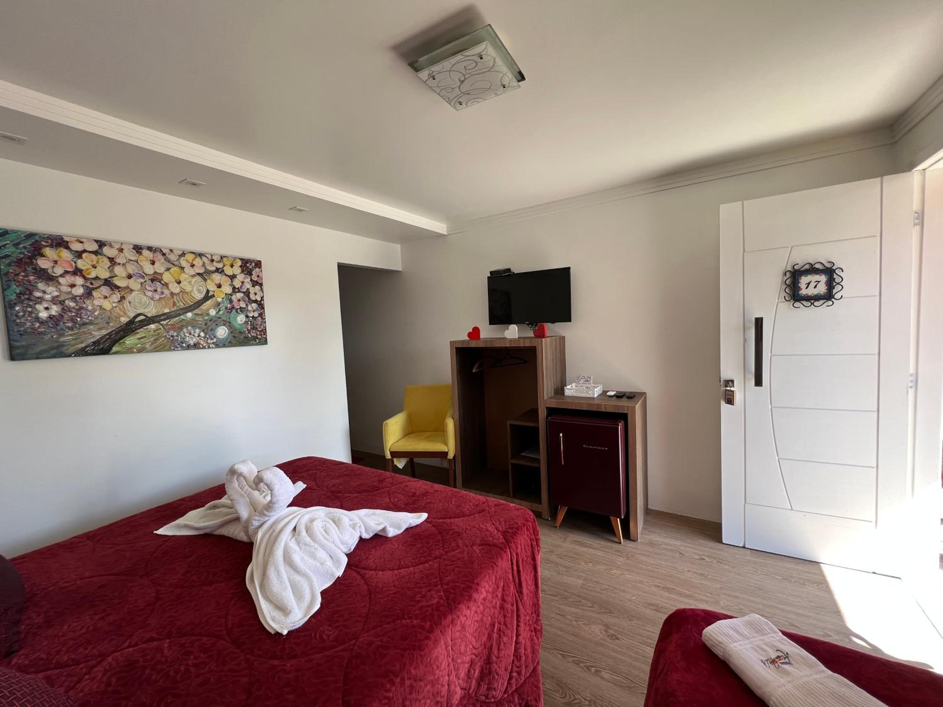 Luxury Triple Room photo 2