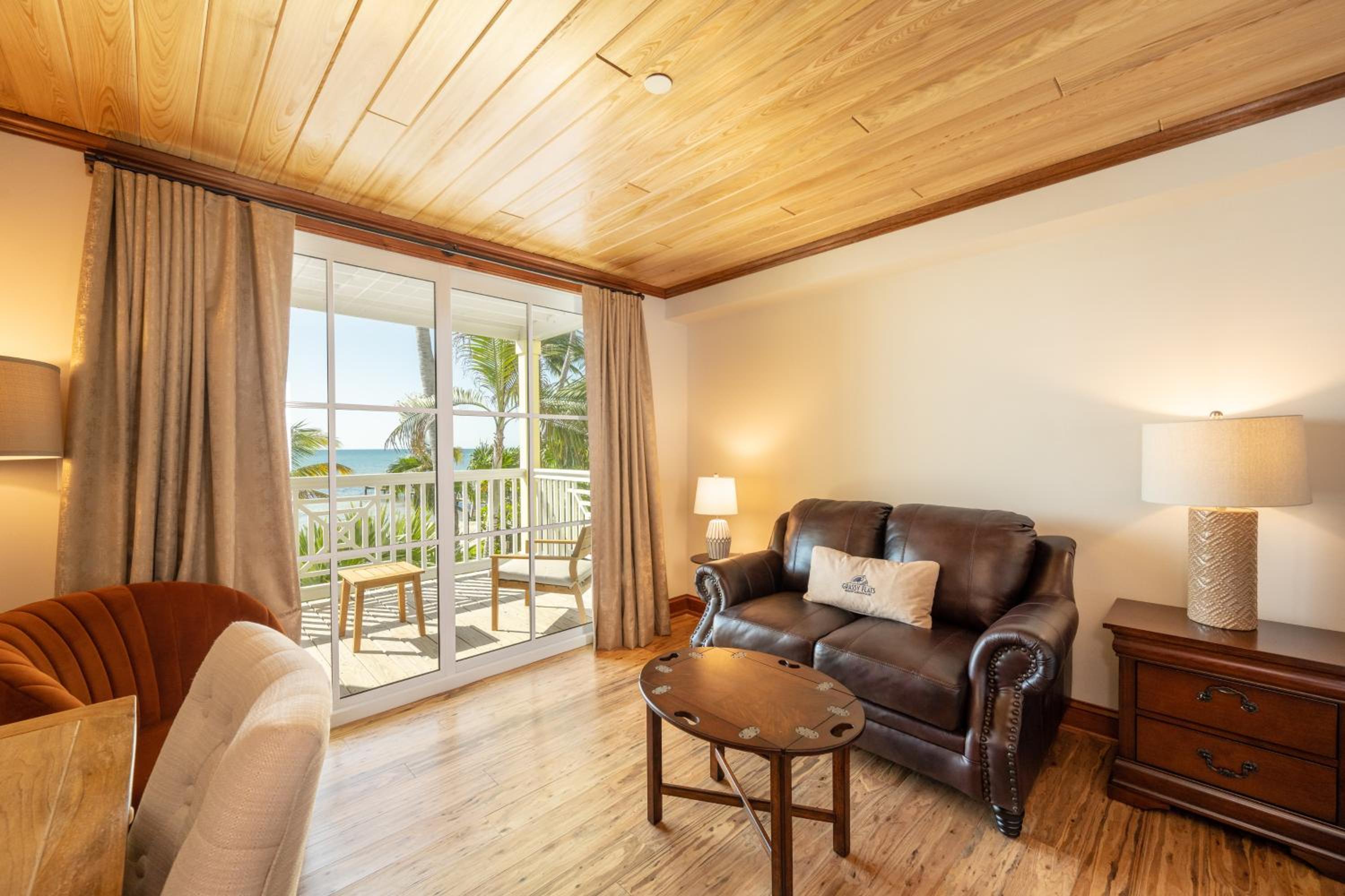 Humidor House King Suite - Adults Only