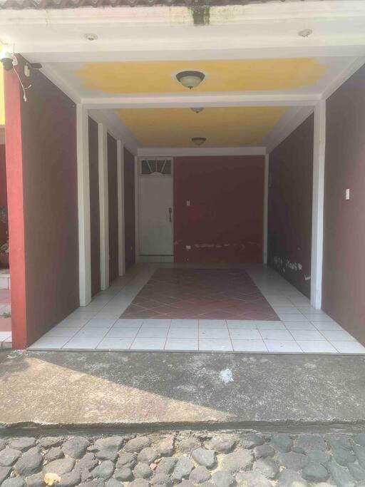 Three-Bedroom House photo 3