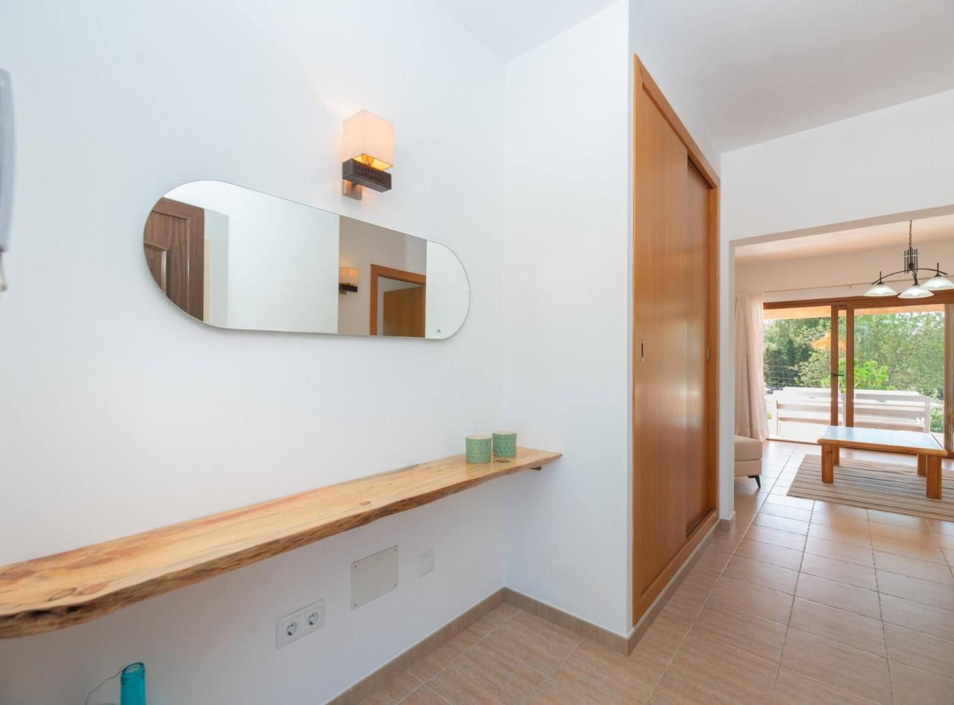 Villa de Tres Habitaciones