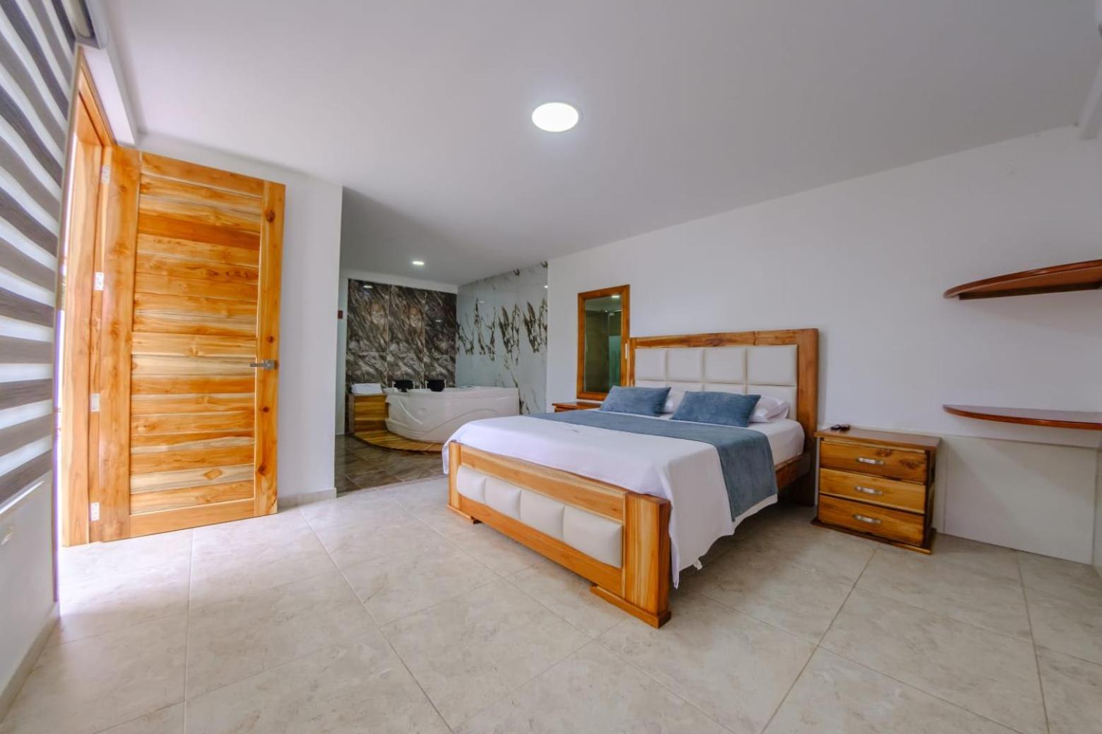 Suite With Garden View photo 2