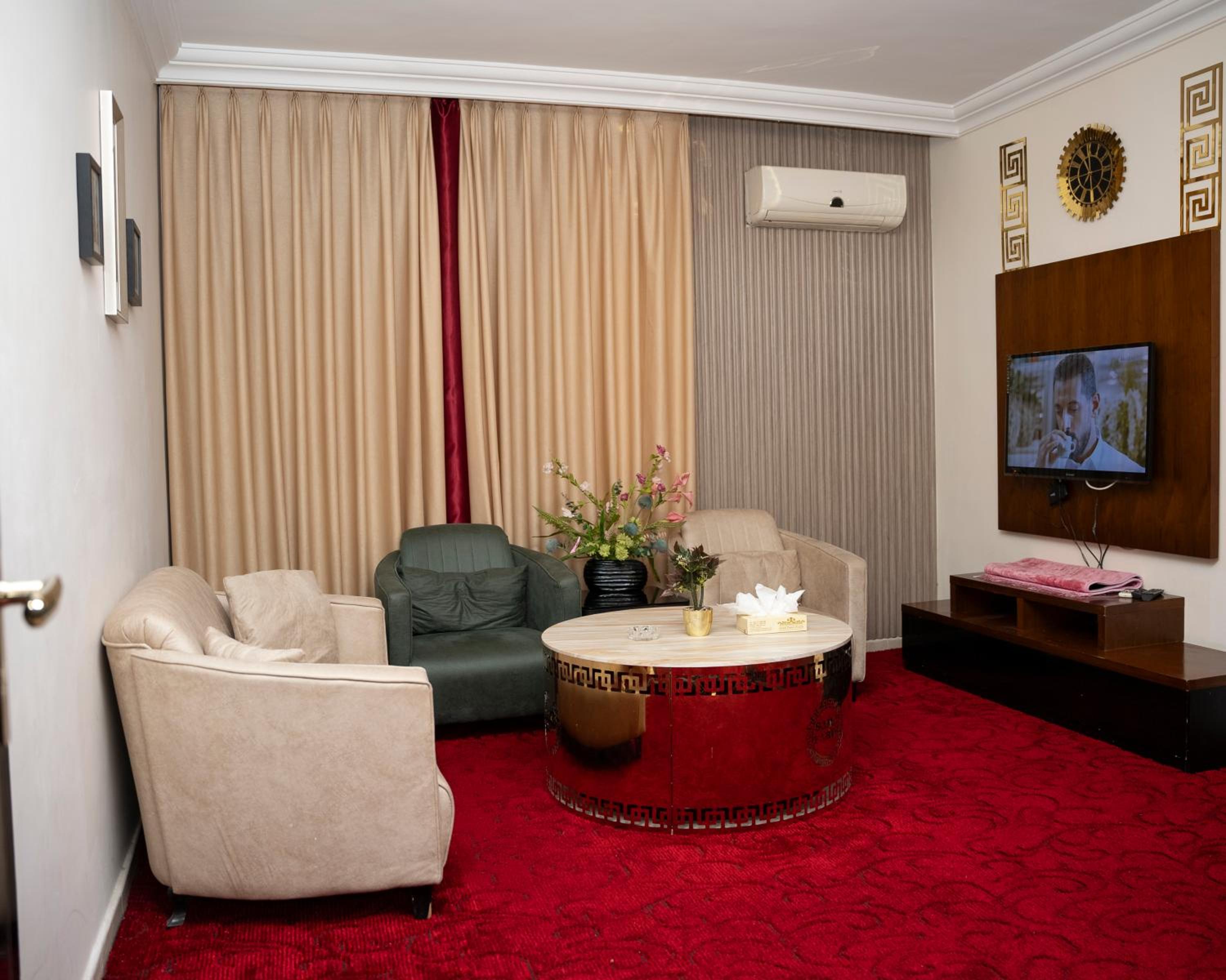 Junior Suite